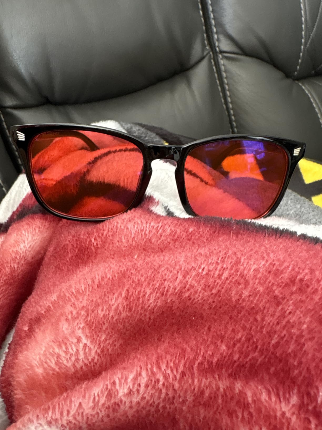 livho High Tech Blue Light Glasses - Advanced Blue Light Blocking Computer Glasses - Screen Fatigue & UV Protection customer photo 2