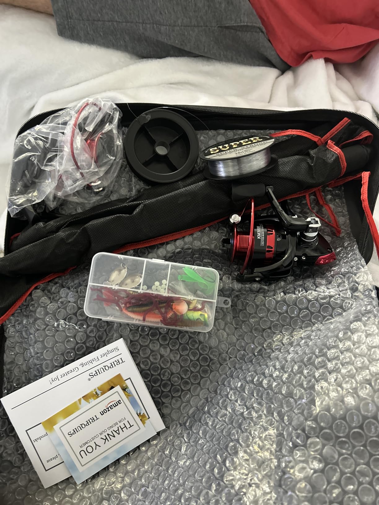 Tripquips Fishing Rod, 6.9ft 2Pcs Telescopic Fishing Rods Set, Carbon Fiber Fishing Pole, 2PCS Spinning Rod and Reel Combo with Carrier Bag Freshwater Fishing Rod and Reel Combos Kits Fishing Gear-Red customer photo 2