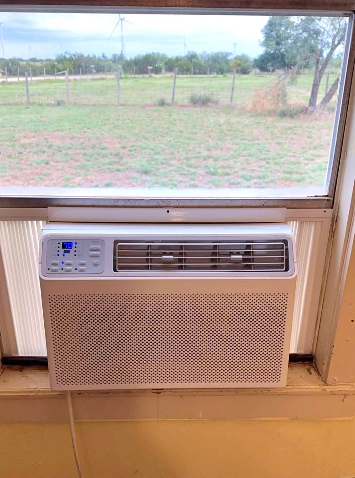 TCL 8000 BTU Smart Window Air Conditioner, Best Compact Quiet Energy Efficient AC Unit, Fan & Dehumidifier, Rooms Up To 350 Sq. Ft., Remote Control, Works with Alexa, Google Assistant & TCL Home App customer photo 1