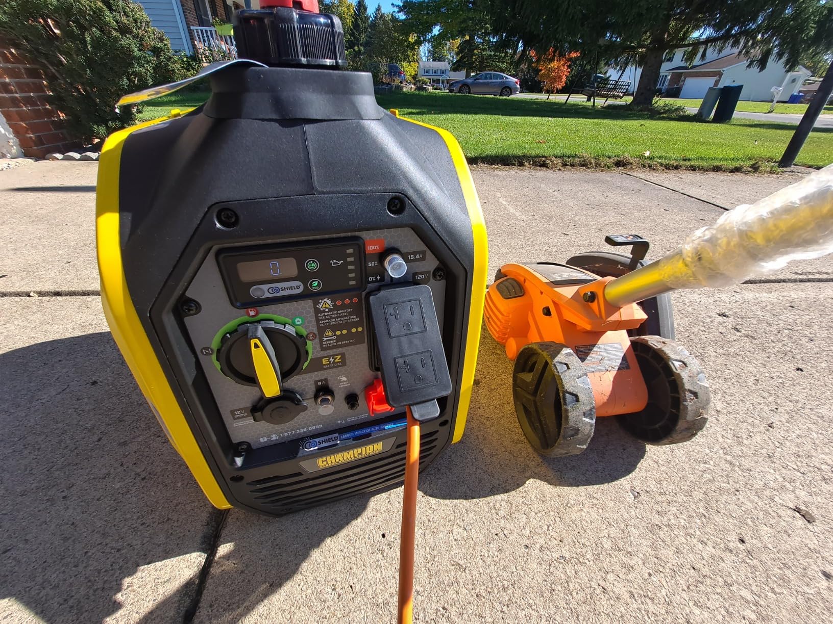 Champion Power Equipment 2500-Watt Dual Fuel Portable Inverter Generator with Quiet Technology and CO Shield customer photo 2