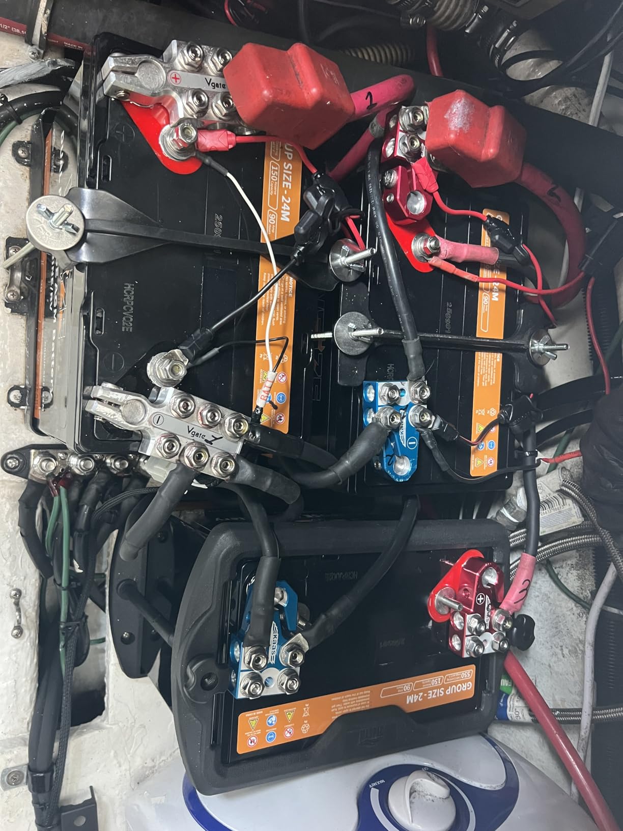 Weize Dual Purpose AGM Battery BCI Group 24M, Starter & Deep Cycle 150RC 550CCA 12V 90AH Sealed Marine & RV Battery customer photo 1