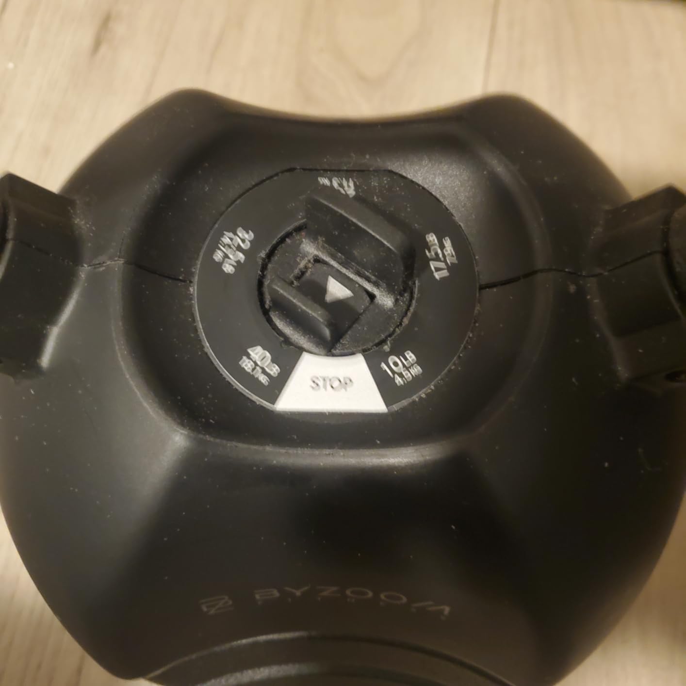 BYZOOM FITNESS Pure Series Adjustable Kettlebell 30/40/50LB - 5-IN-1 Weight Change, Patented Quick-Change Machenism, Ergonomic Curved Handle for Home Gym, Strength Training, HIIT, White OR Black customer photo 2