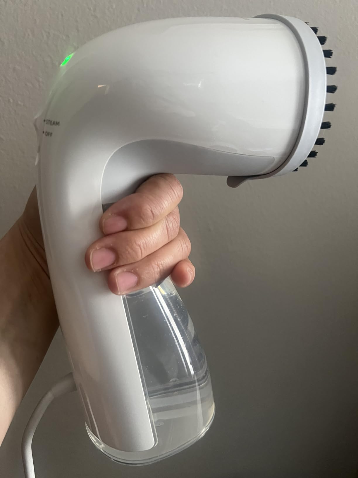 HiLIFE Upgraded Steamer for Clothes, Handheld & Portable, 1100W Powerful Steam, 300ml Big Capacity & No Leak Design, 30S Fast Heat-up customer photo 2