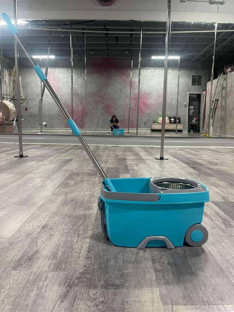 FunClean Spin Mop and Bucket,Mop and Bucket with Wringer Set for Home,360 Spinning Mopping Floor Cleaning Tool with 6 Microfiber Replacement Head Refills,61