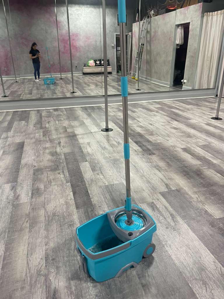 FunClean Spin Mop and Bucket,Mop and Bucket with Wringer Set for Home,360 Spinning Mopping Floor Cleaning Tool with 6 Microfiber Replacement Head Refills,61