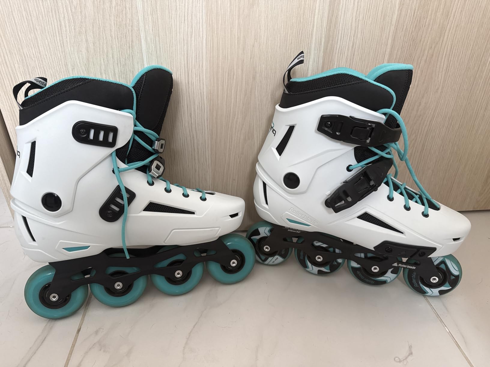 Rollerblade Lightning Women's Urban Inline Skate, White and Aqua customer photo 2