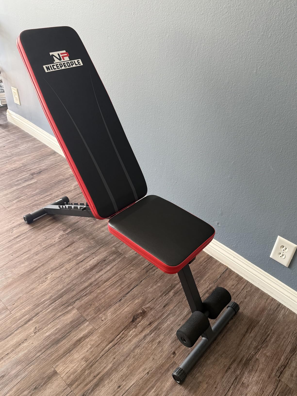 NICEPEOPLE Adjustable Weight Bench for Home Gym, 660LBS Capacity Workout Bench, Compact and Foldable Strength Bench customer photo 1