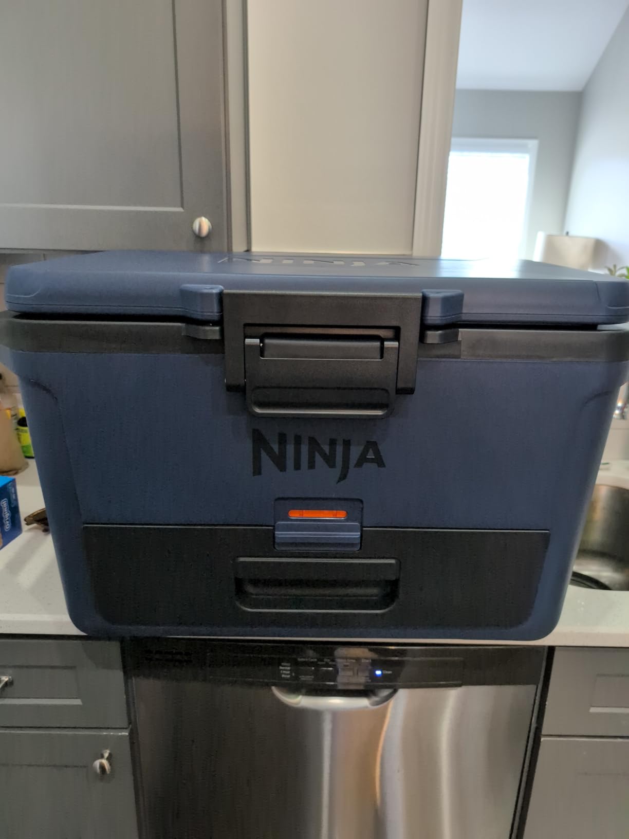Ninja FrostVault 30qt Hard Cooler with Dry Zone customer photo 1