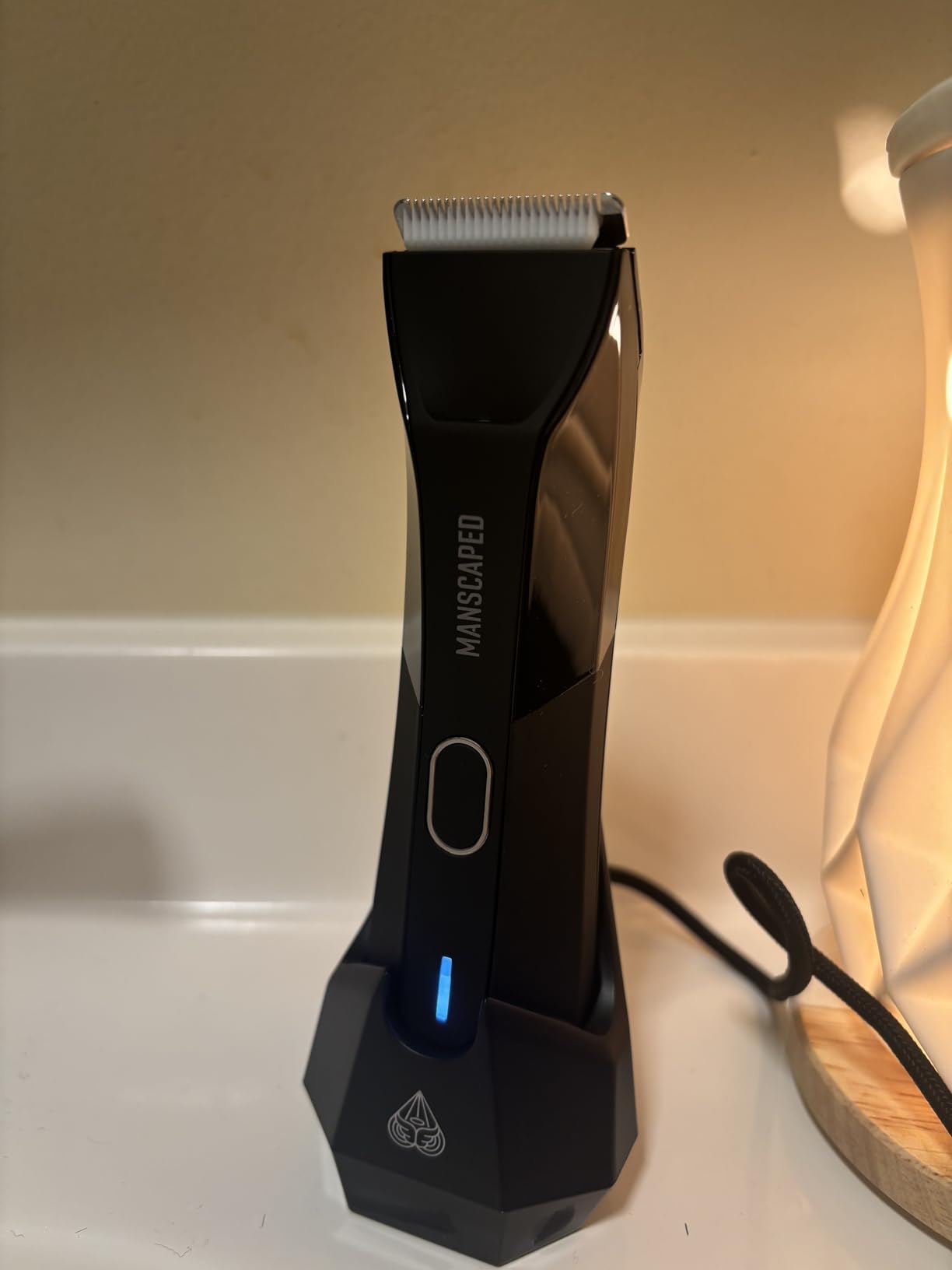 MANSCAPED The Lawn Mower 4.0 PRO - Groin & Body Hair Trimmer, Updated SkinSafe Trimmer Blade, Waterproof Wet/Dry Groomer, USB-C & Wireless Charging Compatible, Men's Ball Shaver with Travel Lock customer photo 1