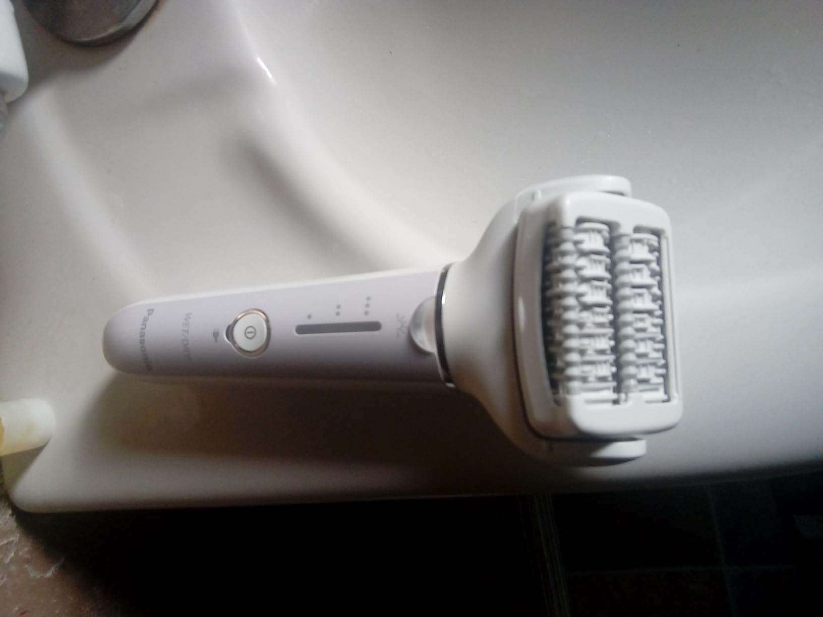 Panasonic Epilator with Gentle Cap, Electric Hair Remover for Home, 3 Speed Settings, Wet Dry, Washable - ES-EY30 customer photo 1