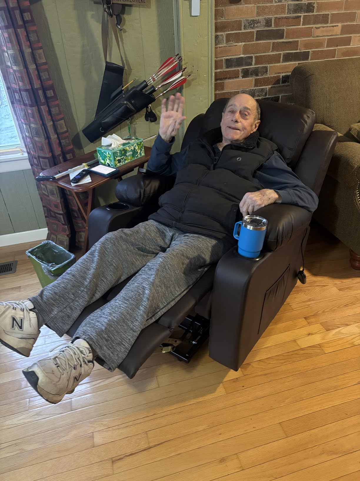 FLEXISPOT XL31 Power Lift Recliner Chair for Elderly, Electric Lift Chair with Massage & Heat, PU Leather Reclining Sofa w/Cup Holders, Side Pockets for Living Room Bedroom(Medium Size,Black) customer photo 2