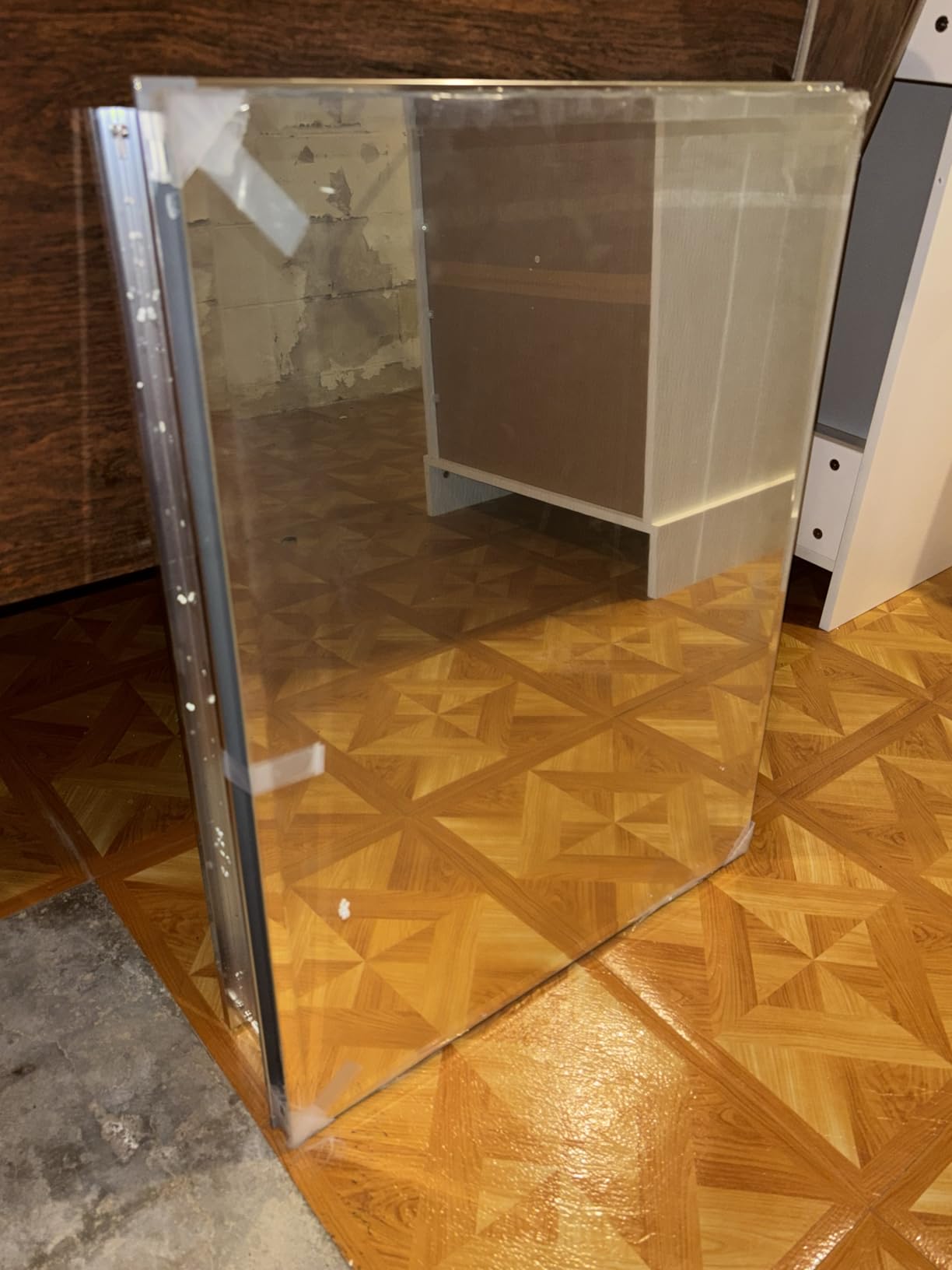 Kohler 55062-NA Embark Slim Medicine Cabinet Mirror, Adjustable Shelves with Mirrored Door, 20 in. W x 26 in. H customer photo 1