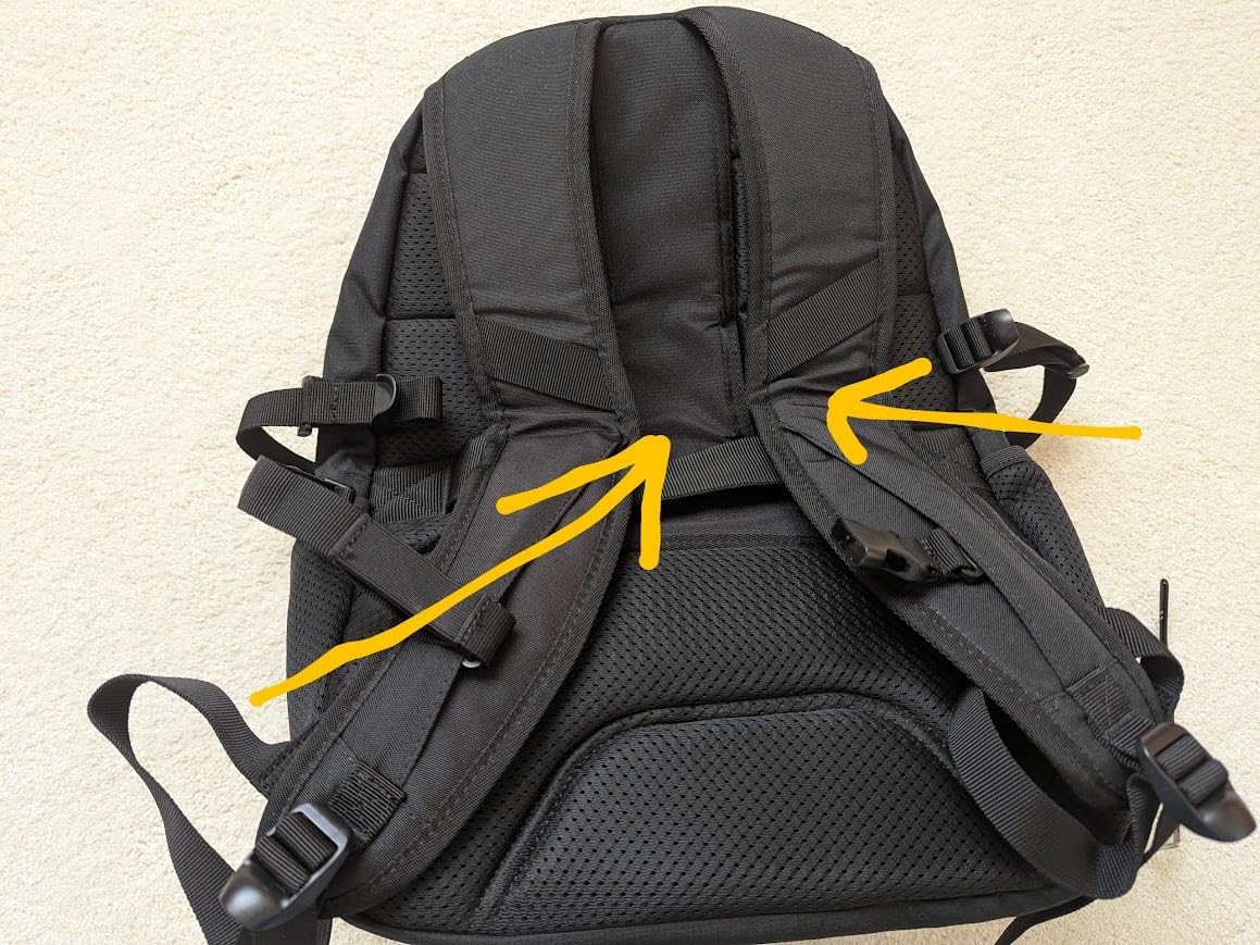 Amazon Basics Travel Laptop Backpack with Multiple Pockets and Compartments for 17 in / 43.1 cm Laptop, Water Resistant, Spacious with Padded Shoulder Straps, Black customer photo 2
