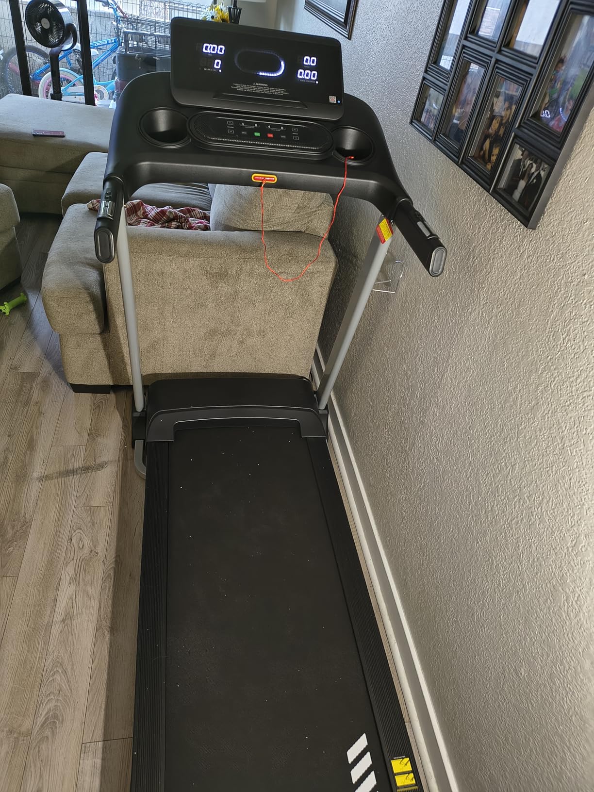 Incline Treadmills for Home, Treadmill with 18% Auto Incline, Heavy Duty 400LBS Capacity, Running Machine with 18.90