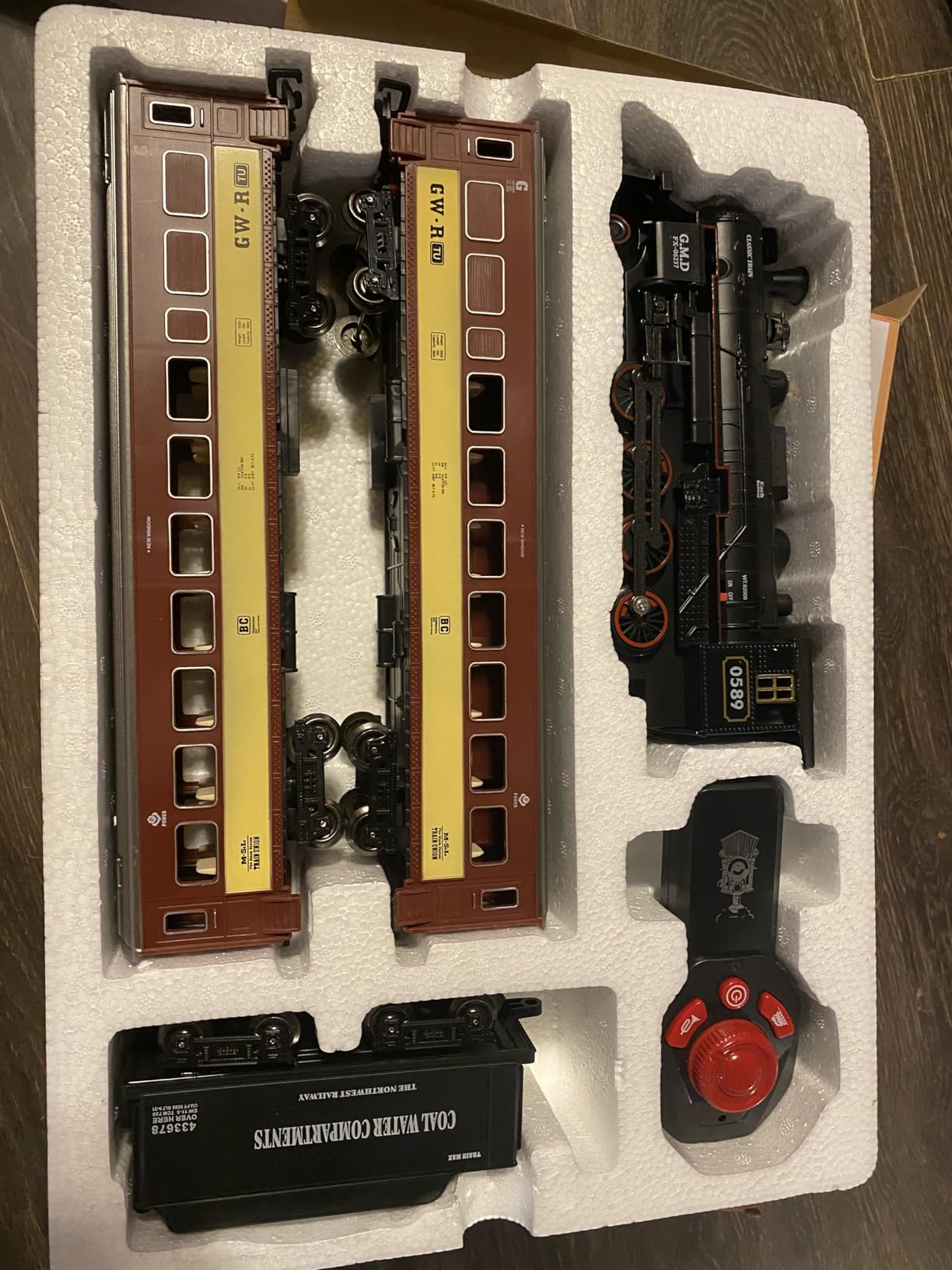 Hot Bee Train Set for Boys, Alloy Remote Control Train Sets with Steam Locomotive, Light Up Cars and Tracks, Electric Trains Set Toys for Toddler Kids, Christmas Toys Gifts for 3 4 5 6 7 8+ Year Old customer photo 2