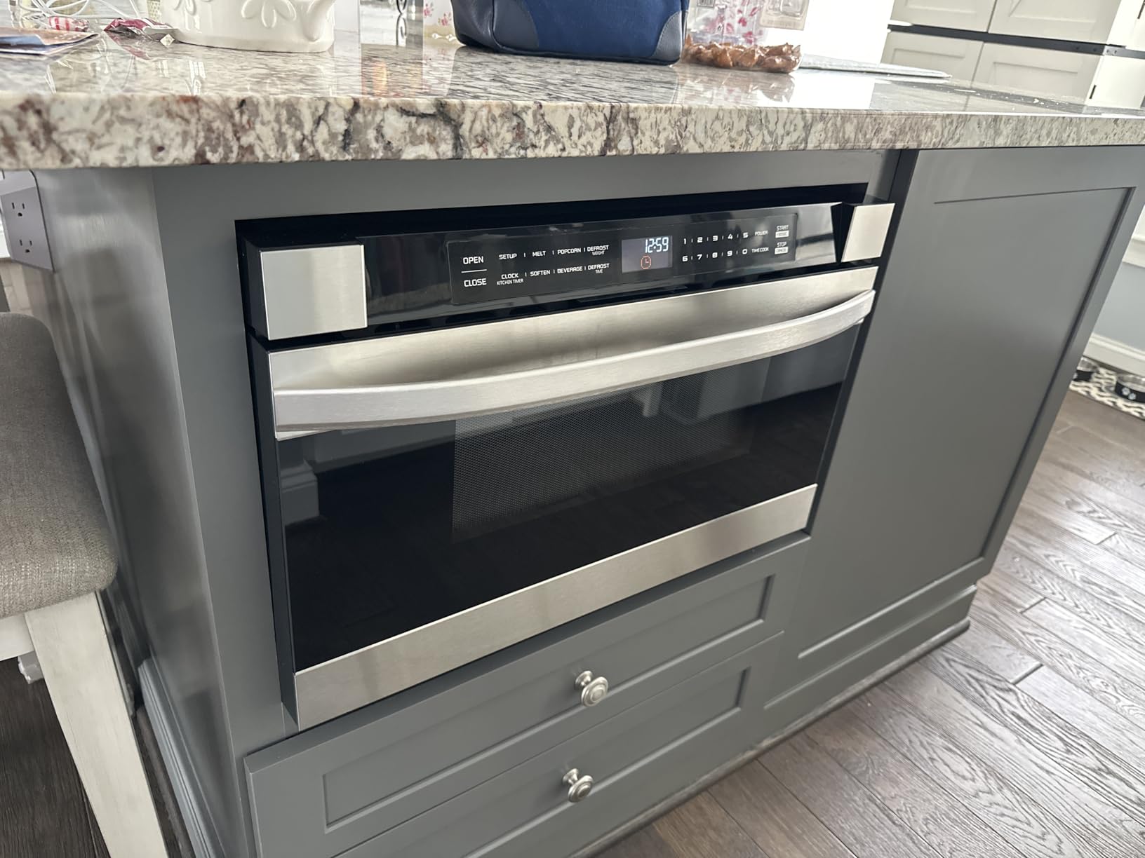 Midea MM12S2ASZ Microwave Oven, 1.2 cu.ft Drawer, Stainless Steel, Child Safety Lock customer photo 1