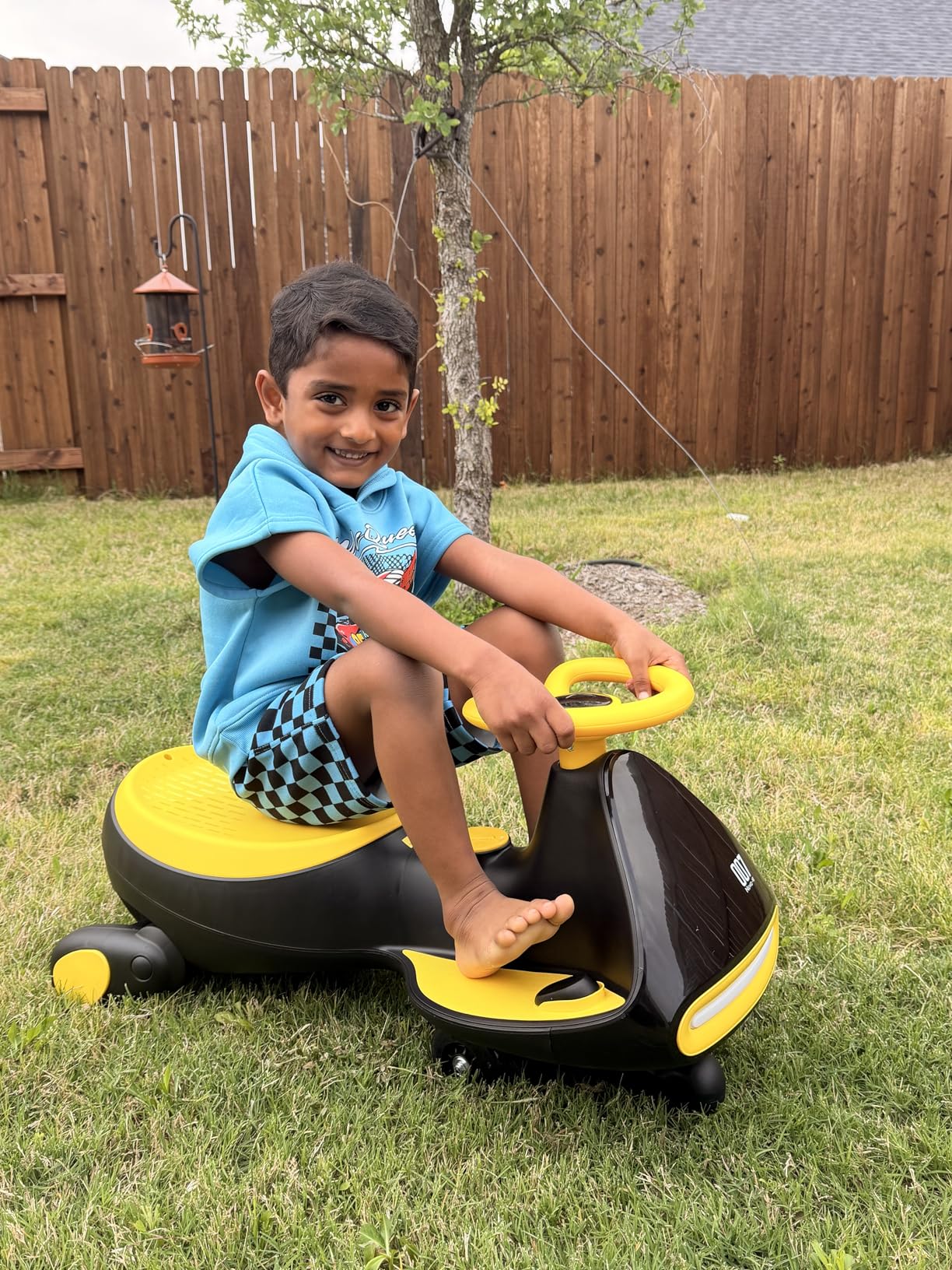 FanttikRide N7 Pro Electric Wiggle Car with Pedal, Rechargeable Battery, CyberWiggle, 2 in 1 Swing Car, 2 Speeds Max 4 Mph, Anti-Rollover, Flashing Wheels, Bluetooth, Ages 3+, 150 Lbs, Blue customer photo 2