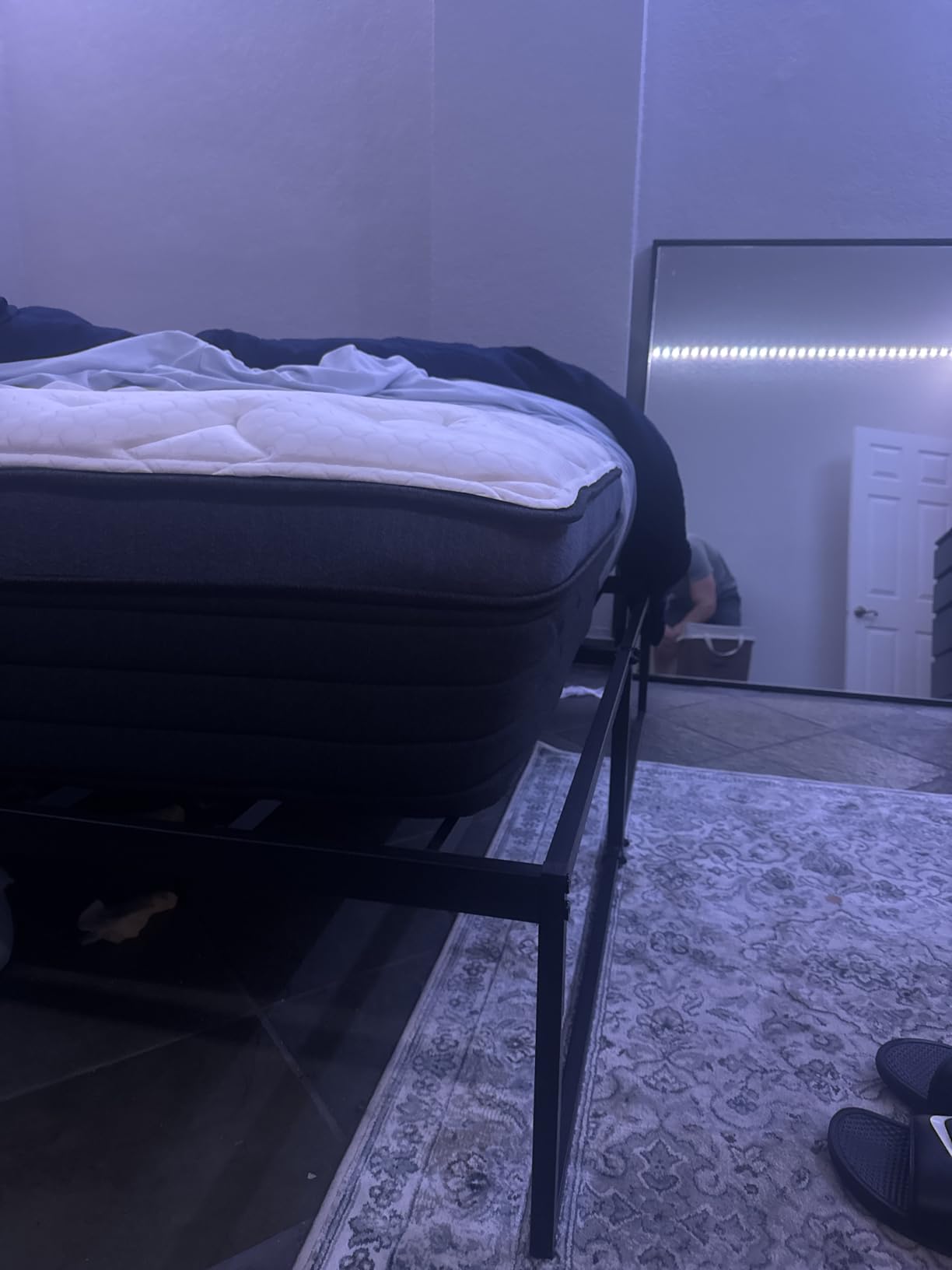 Helix Midnight Luxe with GlacioTex Cooling Mattress, Queen customer photo 2