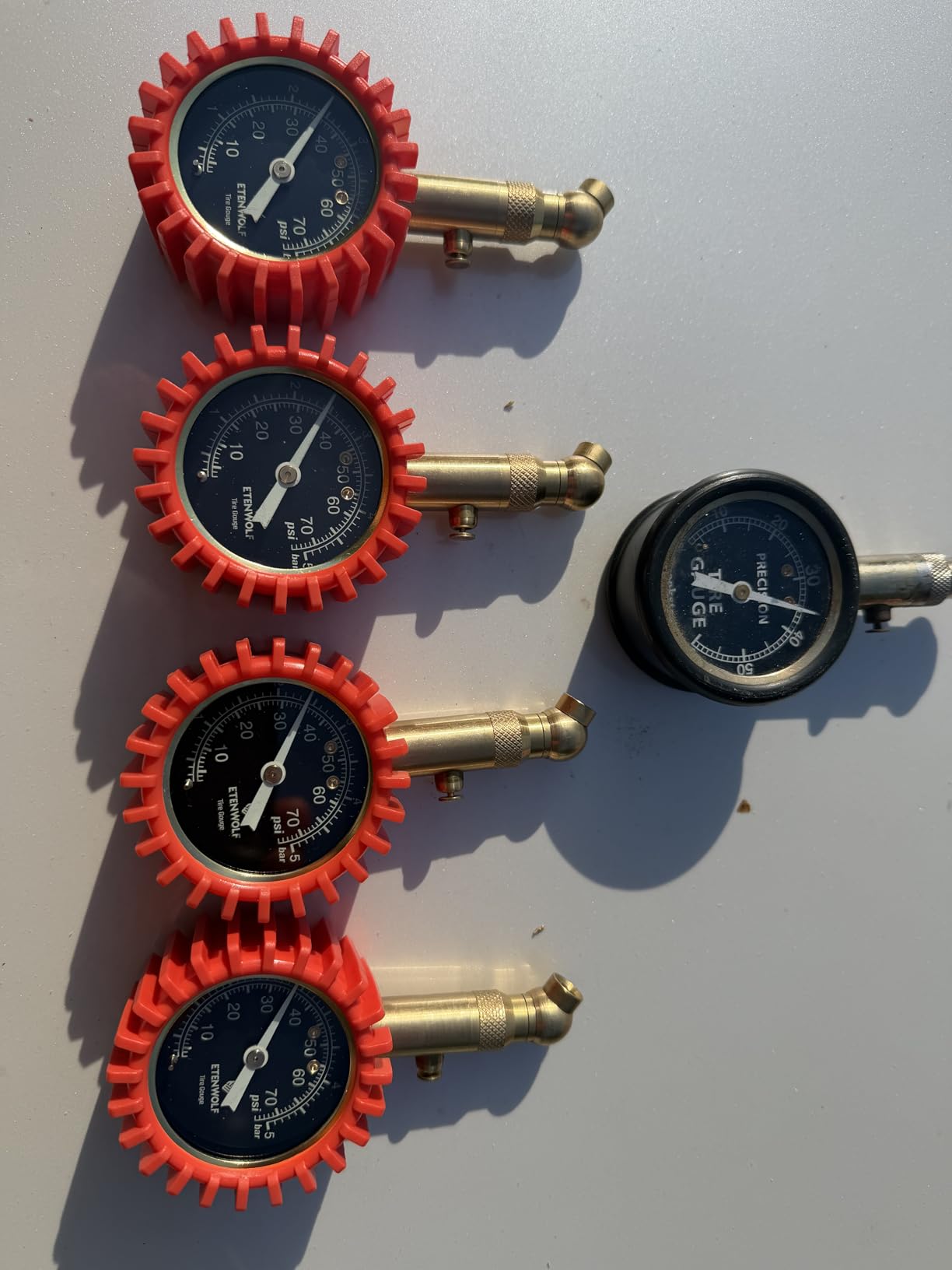 ETENWOLF Tire Pressure Gauge for Cars 0-75 PSI, Air Pressure Gauge with Large Glow Dial, Calibrated to ANSI B40.1 Grade A (Plus-Minus 1%) customer photo 1