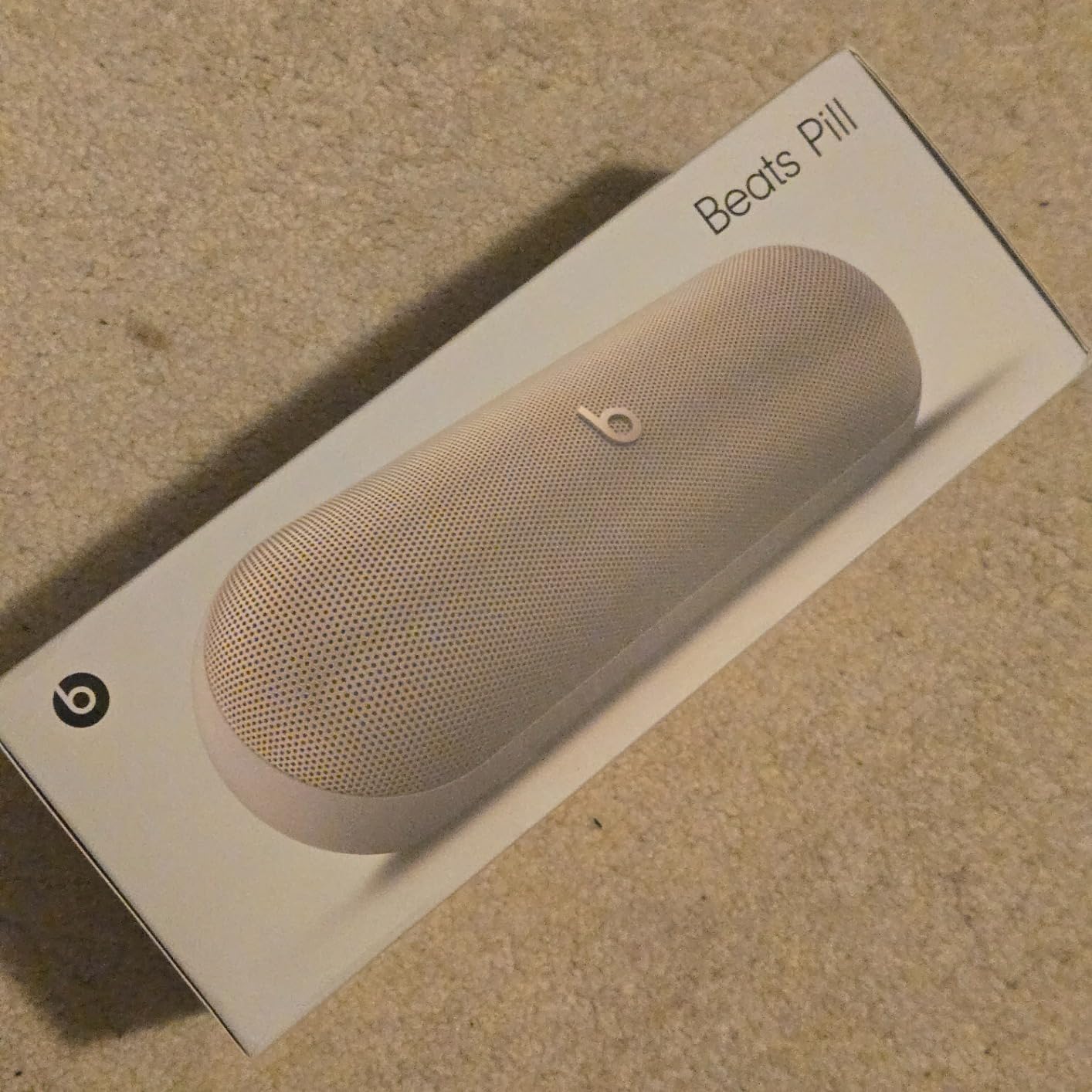 Beats Pill - Portable Bluetooth Speaker- Up to 24H Battery Life, Water Resistant, Bluetooth, Apple & Android Compatible, Seriously Loud Sound for Home, Outdoor and Travel- Champagne Gold customer photo 2
