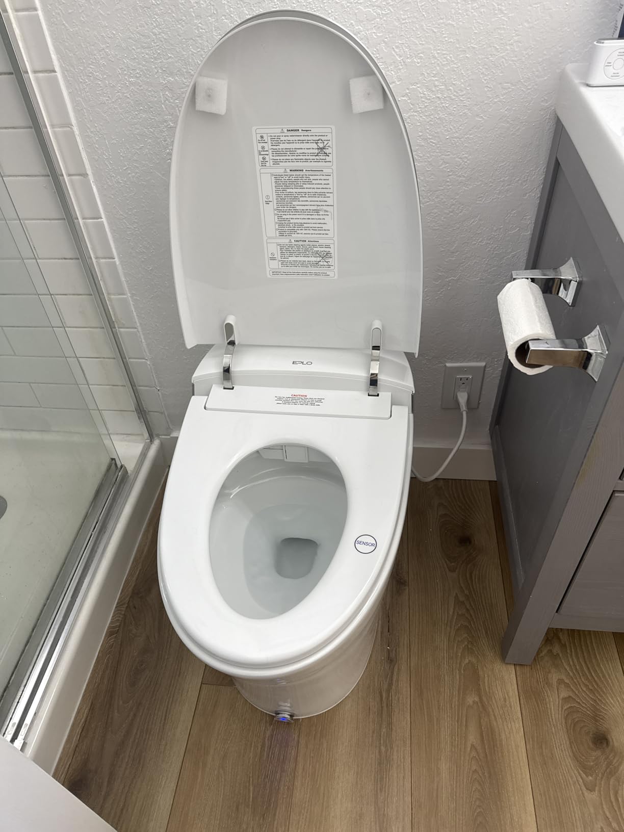 EPLO Luxury Smart Toilet with Auto Open/Close, Foam Dispenser, ADA Comfort Height Heated Seat, Warm Water/Dryer, Modern Elongated Bidet Toilet with Night Light for Bathrooms - iX7 customer photo 1