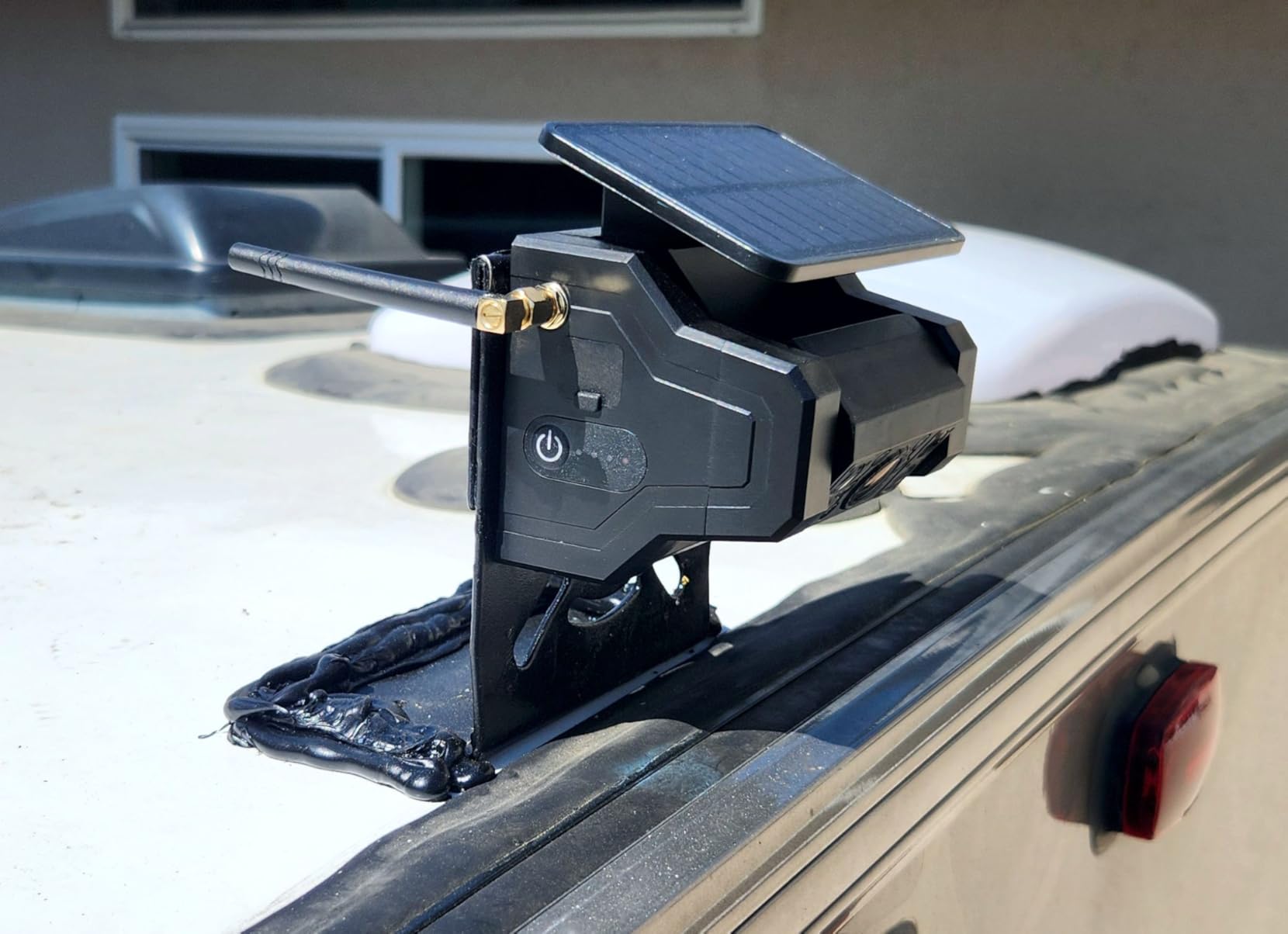 RV Backup Camera with Solar Magnetic: Long Distance No Signal Delay, 7 Inch Touch Key Monitor with Recording, HD 1080P Wireless Backup Camera for Trailer, 5th Wheel, Camper customer photo 1
