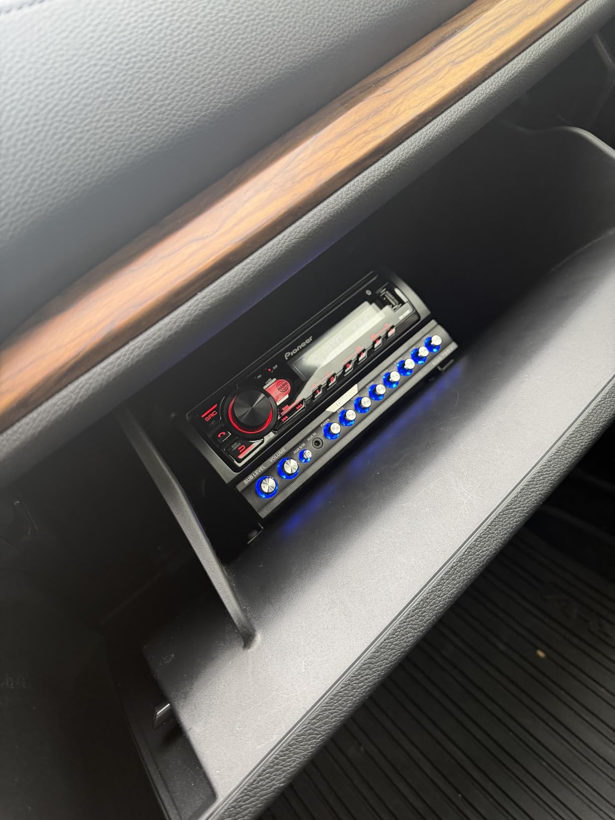 Pioneer MVH-S230BT 1-Din Digital Media Receiver - Bluetooth, USB, 50W x 4 Output, AM/FM Radio, iPhone/Android Compatible customer photo 1