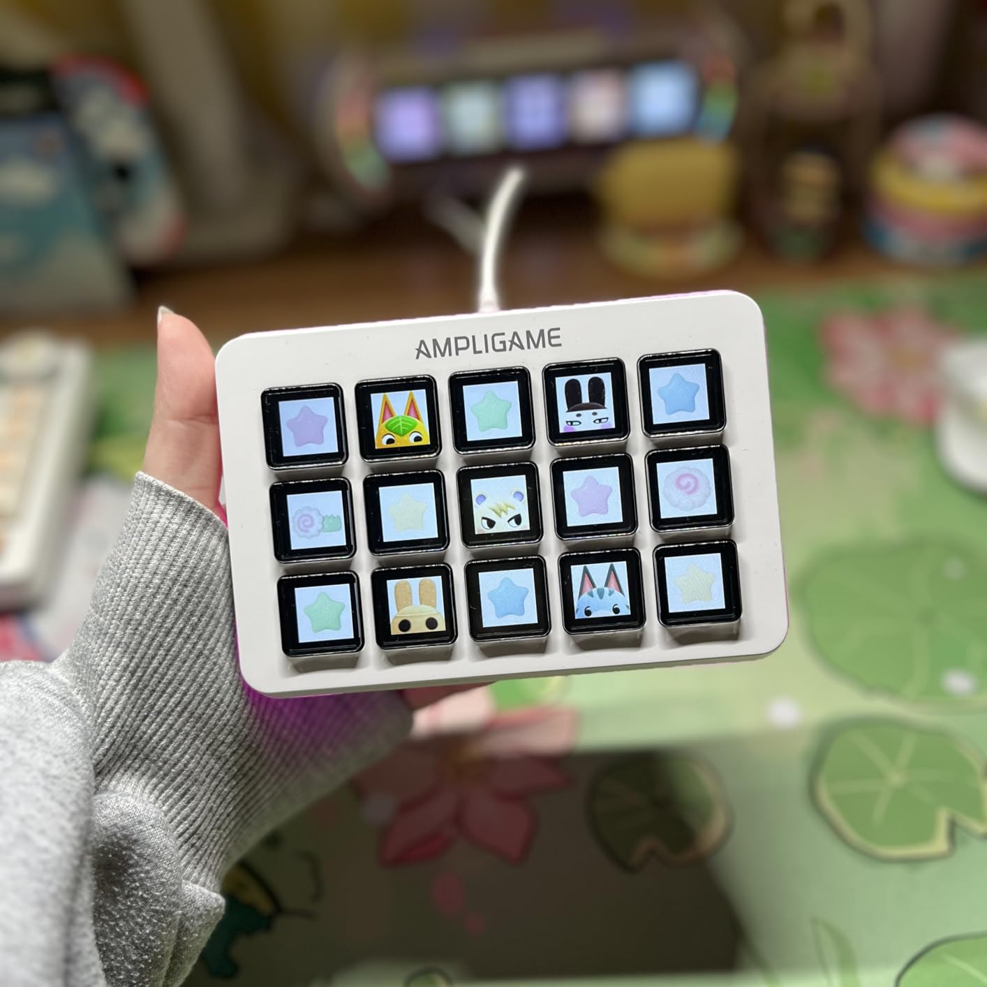 FIFINE AmpliGame Stream Controller with 15 Macro Keys, Streaming Keyboard with Trigger Actions in OBS/Twitch/YouTube/Streamlabs, Shortcut Buttons Keypad Works with Mac and PC-D6 customer photo 2