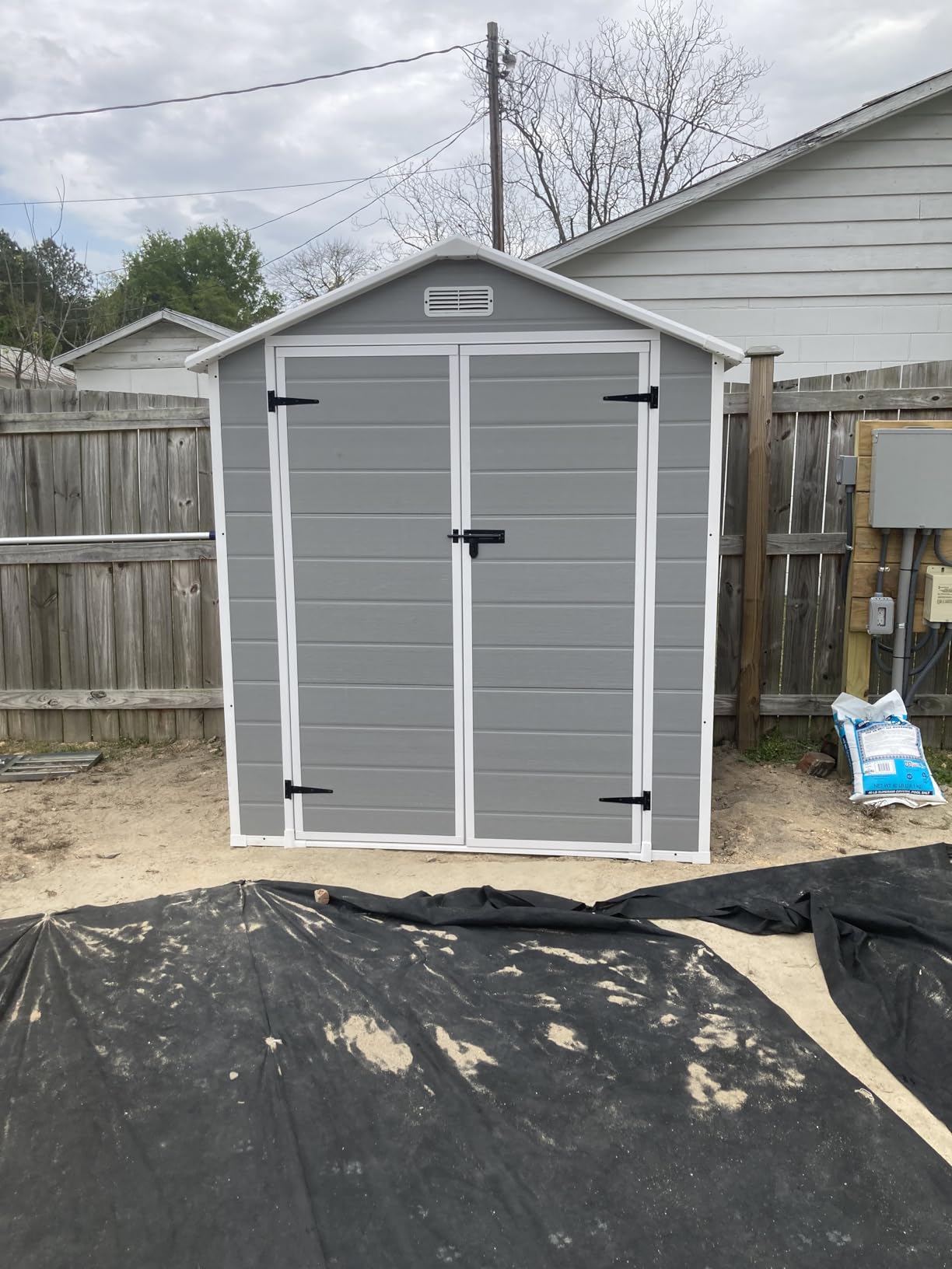 Gizoon 6x4.4 FT Resin Shed with Floor, Plastic Outdoor Storage Shed with Windows, All-Weather Garden Tool Shed with Lockable Doors, Suitable for Backyard & Patio (Grey) customer photo 2
