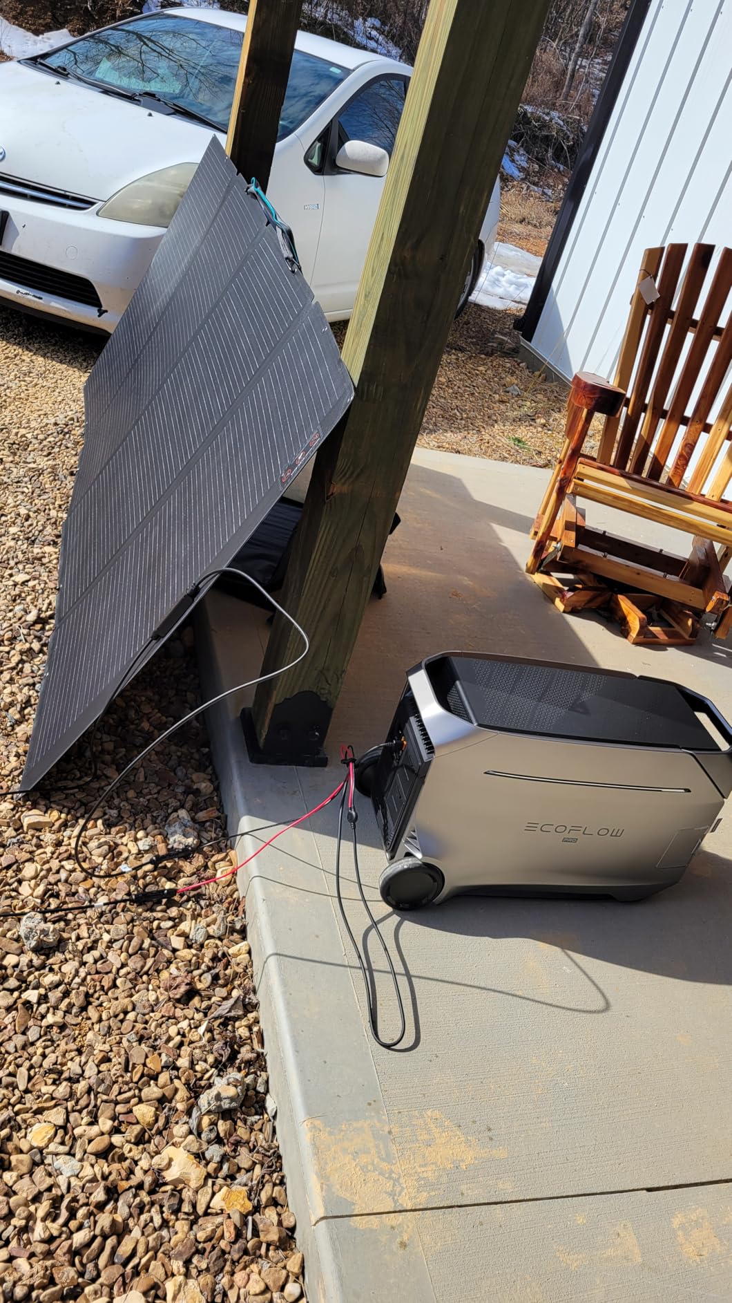 EF ECOFLOW Solar Generator 4096Wh DELTA Pro 3 with 2X 400W Portable Panels, 4000W AC Output customer photo 1