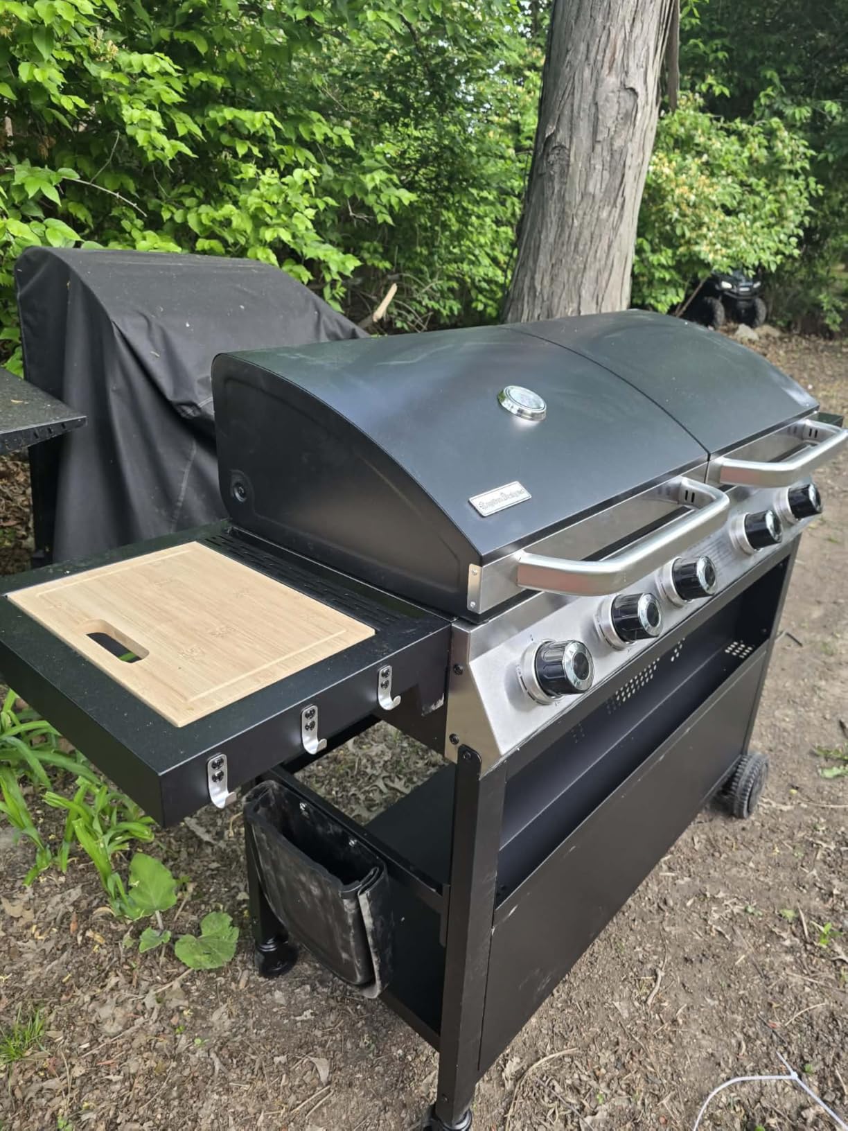 Captiva Designs Propane Gas Griddle Grill Combo with Porcelain-Enameled Cast Iron Grate & Cast Iron Pan, Dual BBQ Grill With Flat Top Griddle for Outdoor Kitchen & Backyard Barbecue, 696 SQIN Cook Area customer photo 2