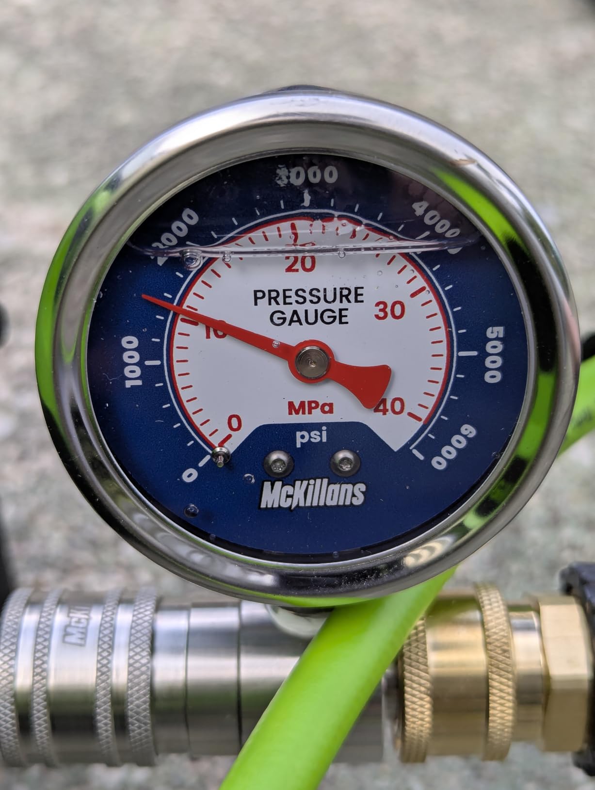 Greenworks 2100 PSI (1.2 GPM) Electric Pressure Washer (25 deg, 40 deg, Turbo Nozzle, Soap Applicator) for Use On Decks, Fences, Concrete Patios, Sidewalks & More customer photo 1
