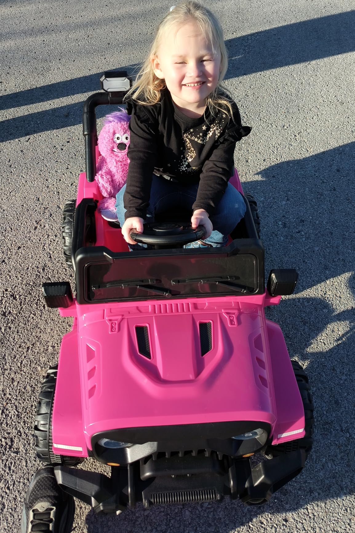 OLAKIDS Ride on Truck, 12V Battery Powered Electric Vehicle for Kids with Remote Control, Bluetooth, Power Display, LED Lights, Music Player, Ride on Toy for 3+ Boys Girls (White) customer photo 2