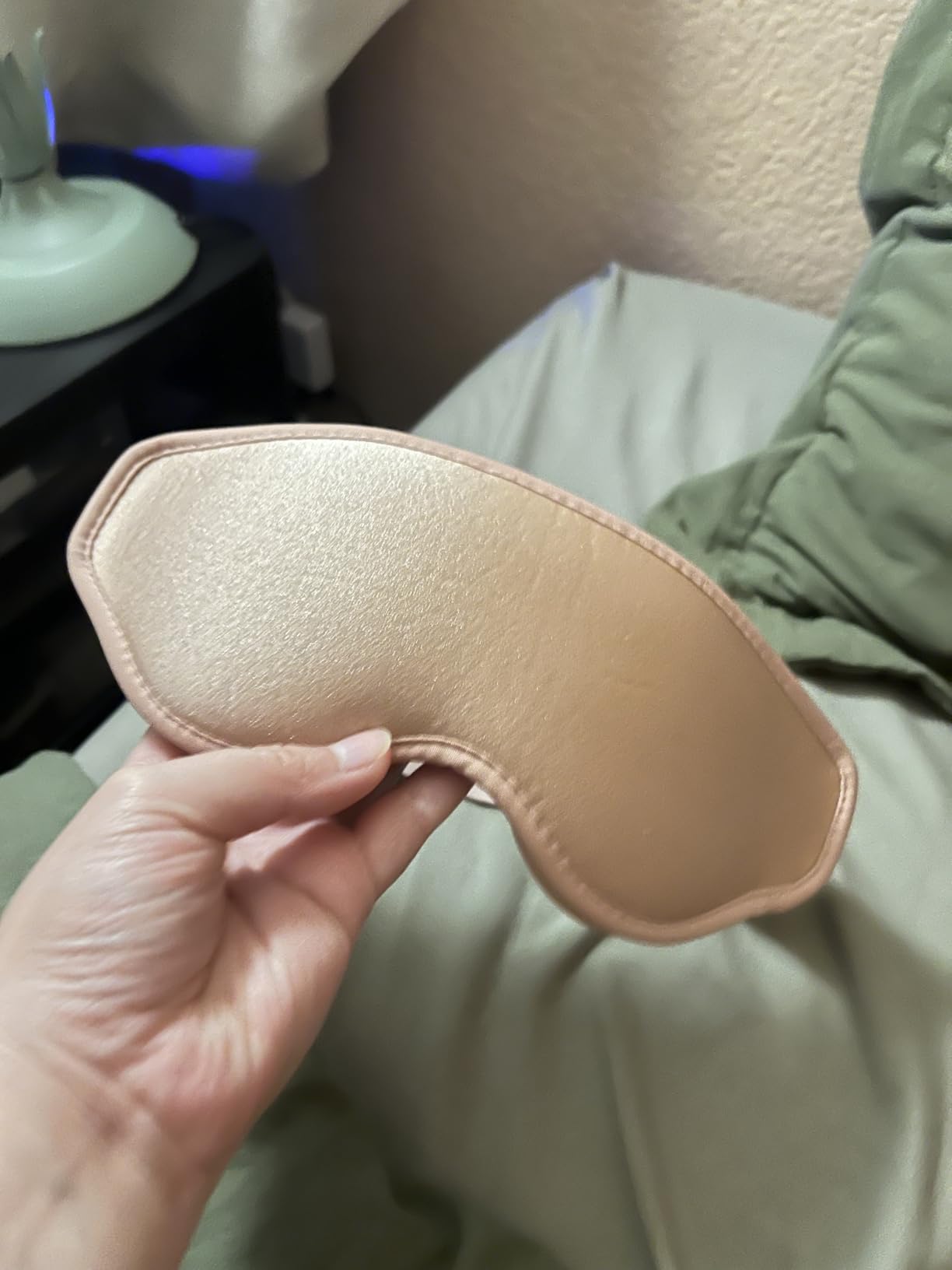 Fygrip 3D Eye Mask - 100% Pressure-Free & Light Block-Out with Easy Adjustable Strap customer photo 1