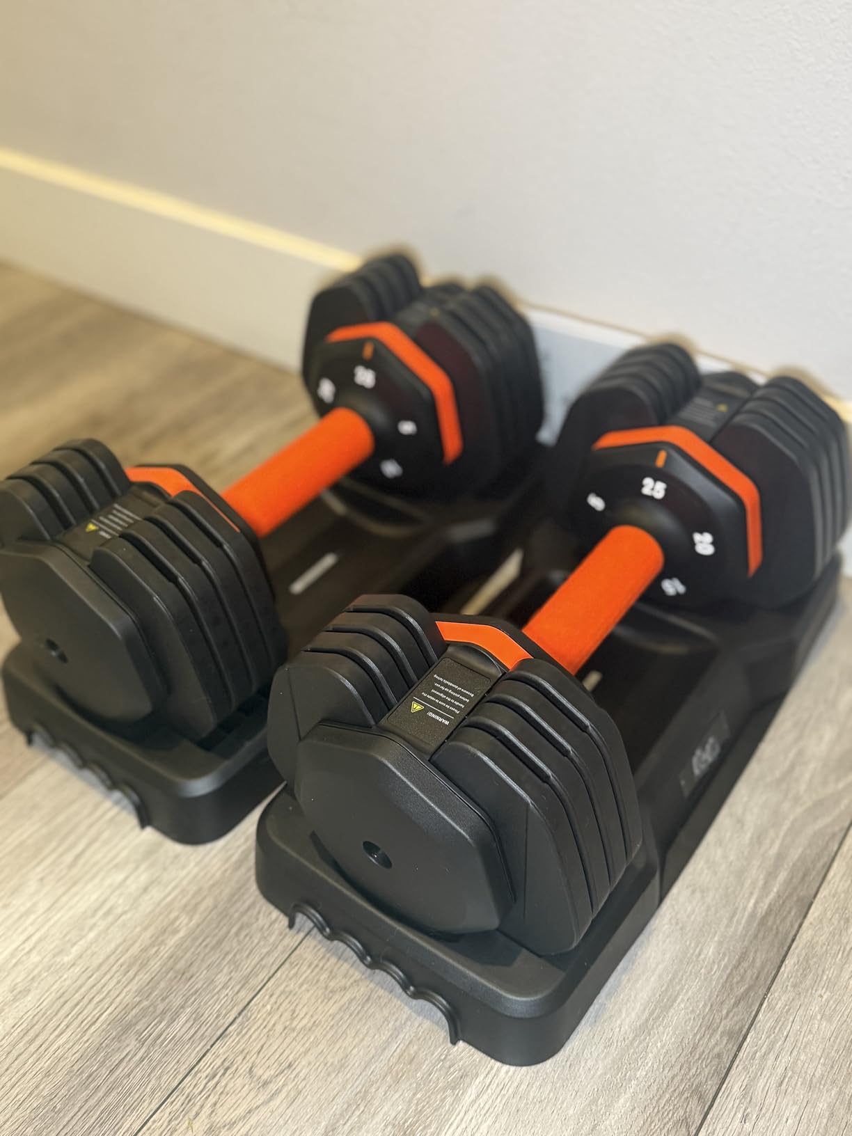 2026 FDB2 Updated Adjustable Dumbbell Set of 2, 110lbs/50lbs Weights Dumbbell Set with Storage Box, Anti-slip Silicone Grip customer photo 1