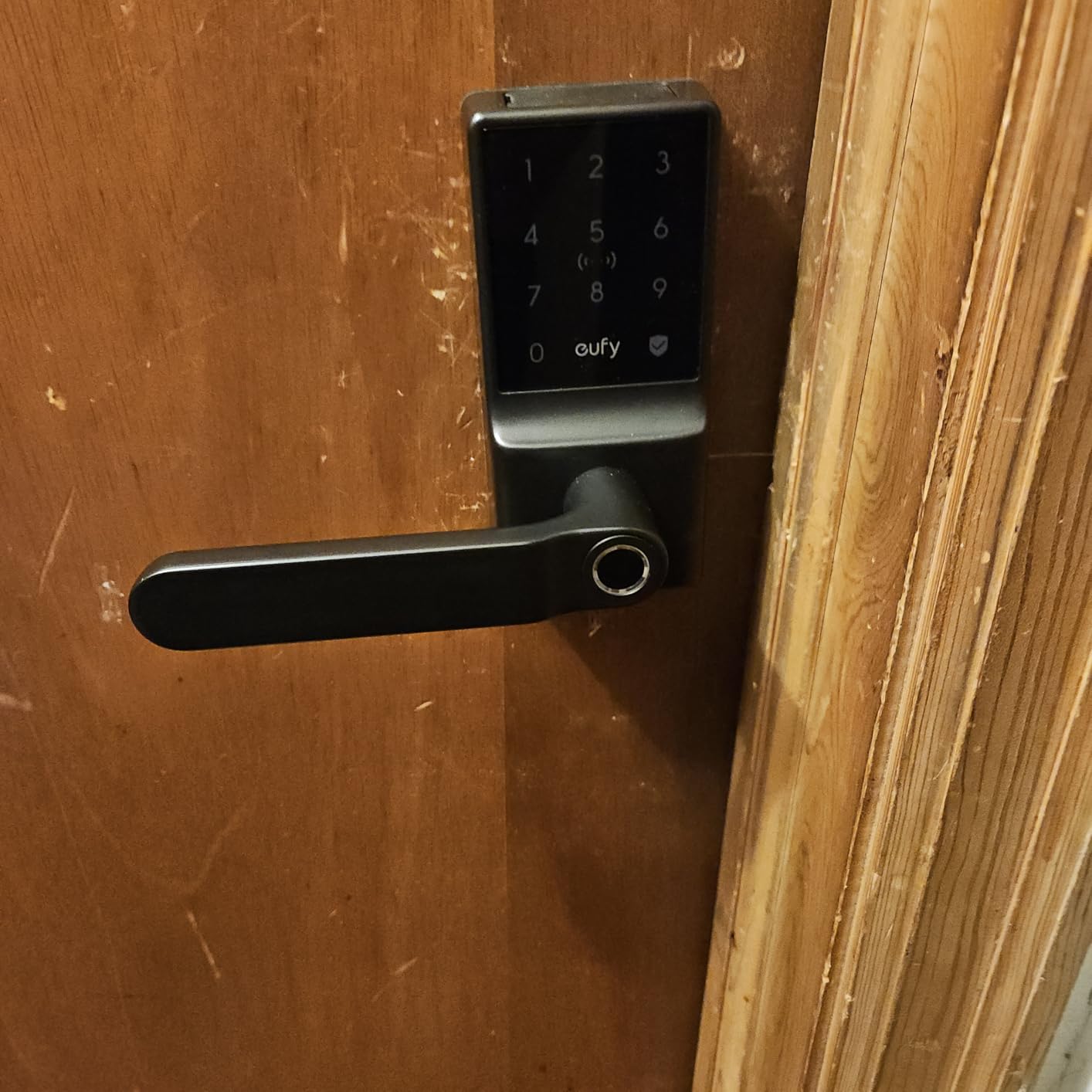 eufy Security Smart Lock C33, Keypad Door Lock with Handle, Fingerprint Door Knob, Keyless Entry Door Lock for Front Door and Bedrooms, Electronic Deadbolt, Wi-Fi, App Control, IP53 Waterproof, Black customer photo 1