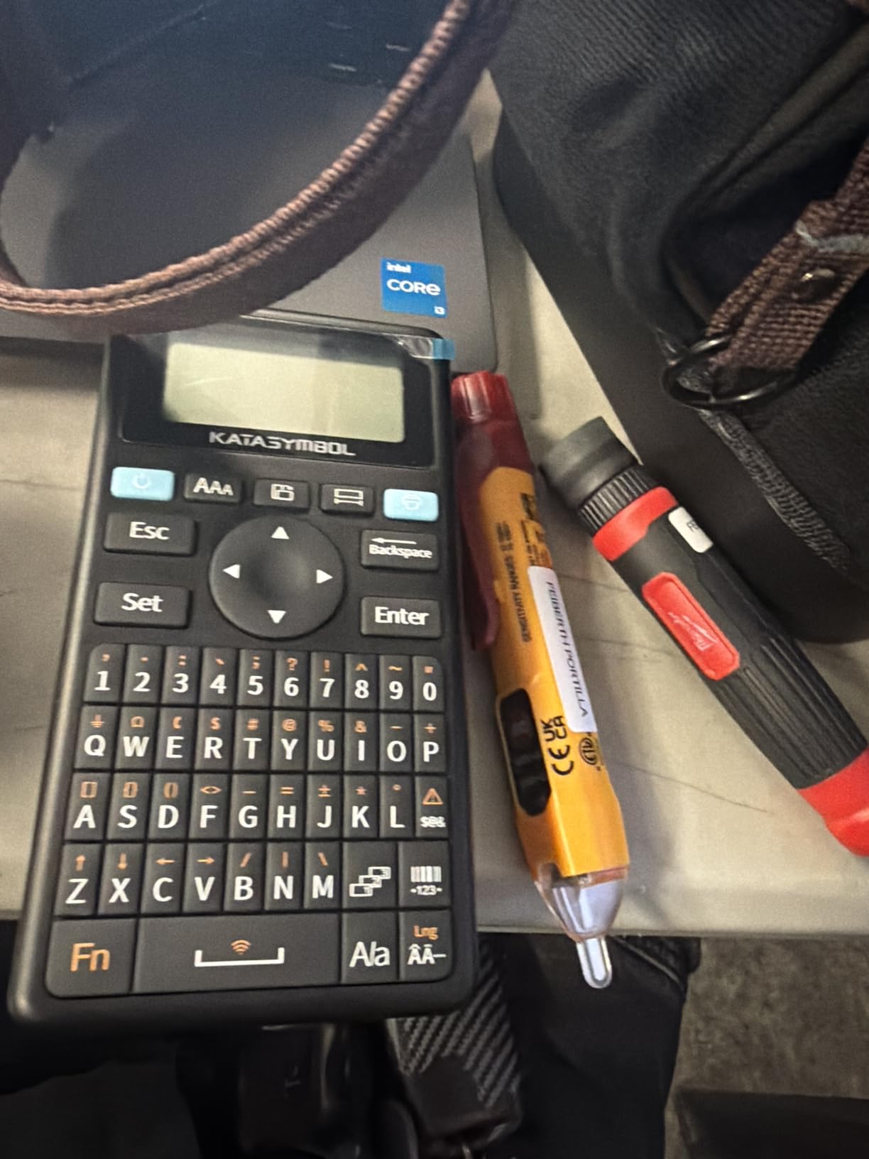 SUPVAN E11 Bluetooth Label Maker Machine with 4 Tapes customer photo 2