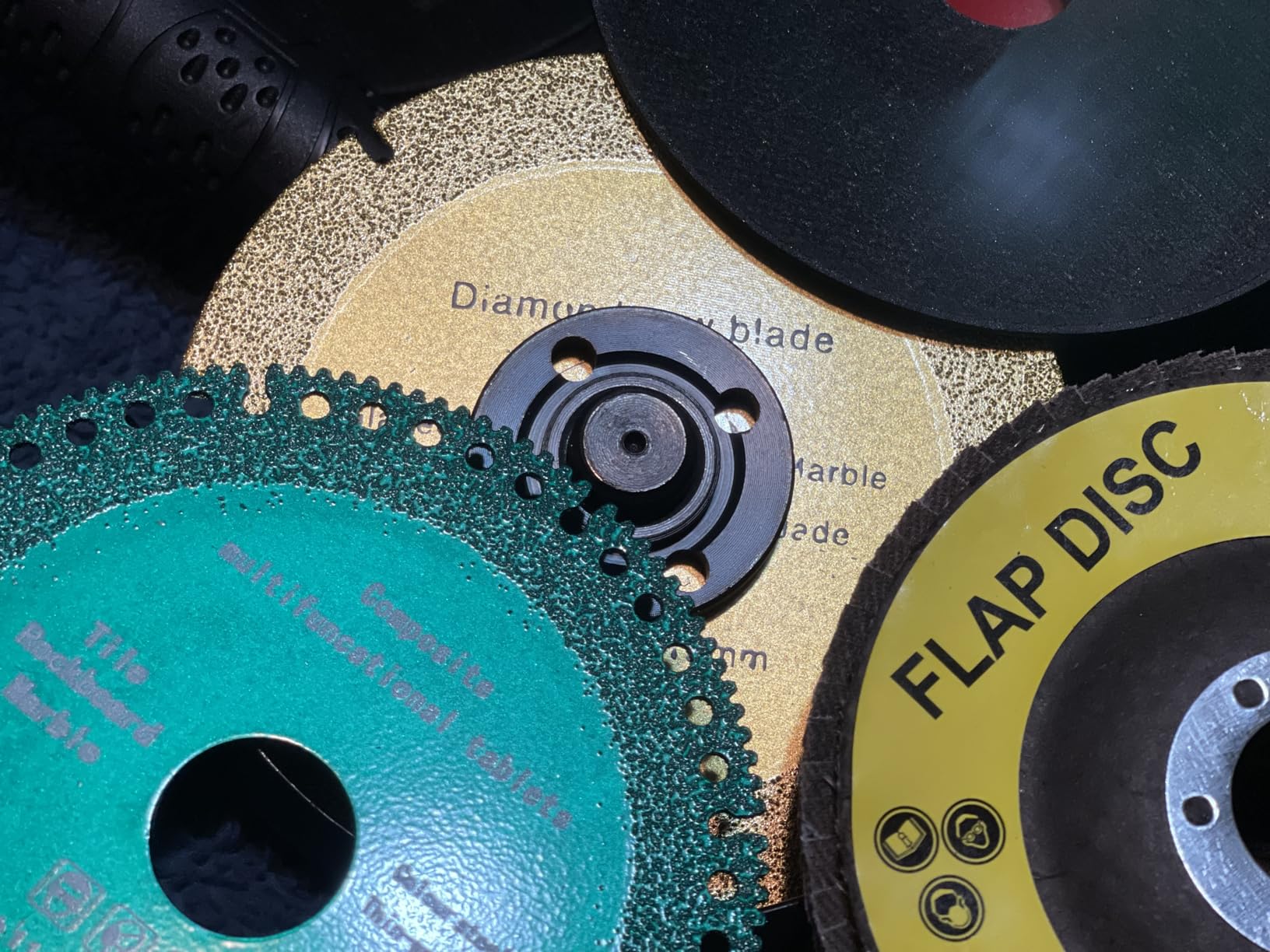 Angle Grinder 10 Amp, 4-1/2 inch Power Angle Grinder Tools with 13000 RPM, 1200W Small Angle Grinder for Cutting, Grinding, Polishing customer photo 1