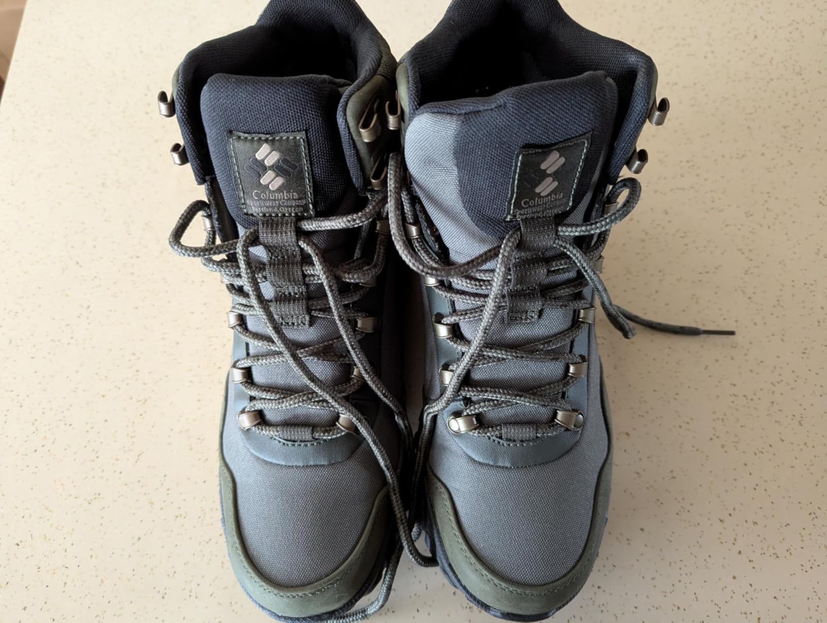 Columbia Men's Burnsider Omni-Heat Infinity Hiking Boots customer photo 1