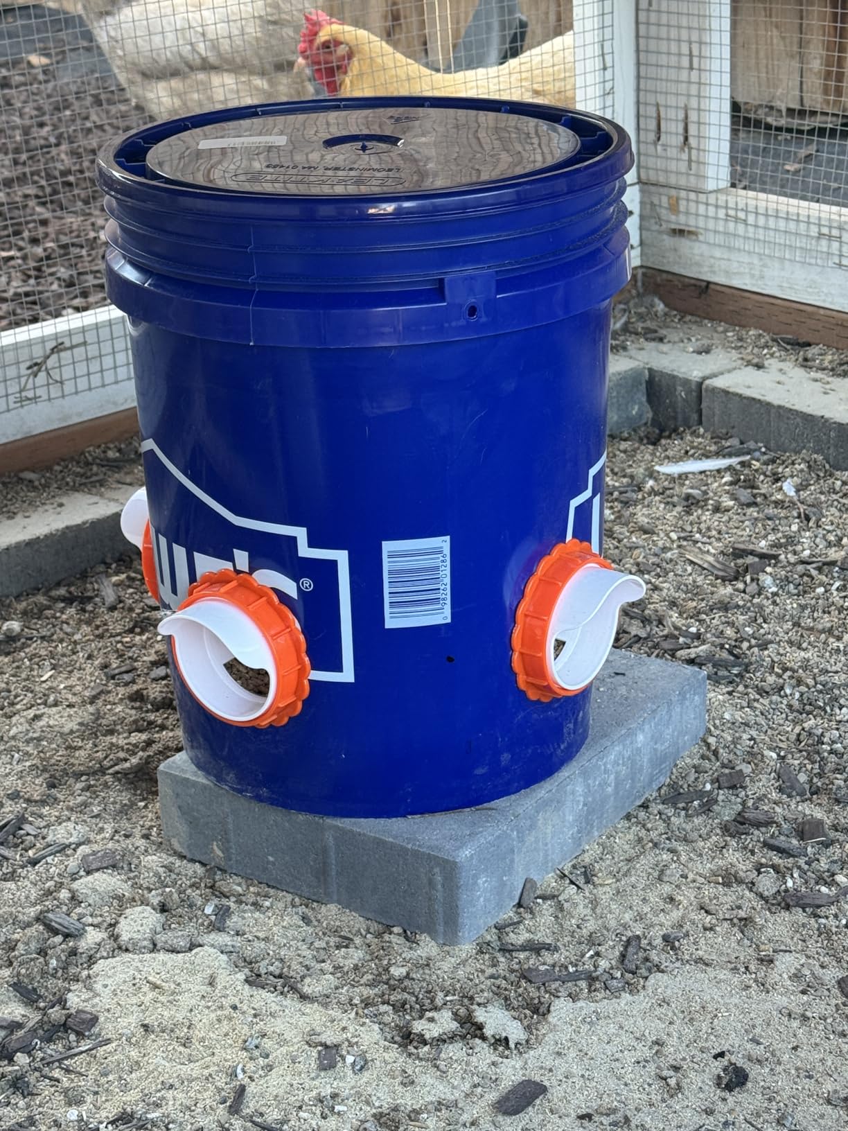 ZenxyHoC DIY Chicken Feeders No Waste, 6 Ports Poultry Feeder with Hole Saw for Buckets Troughs Orange customer photo 1