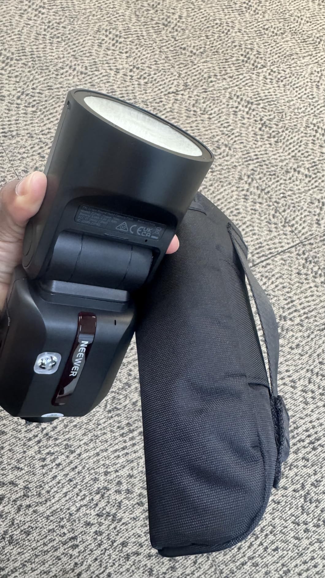 NEEWER Z2PRO-C 2.4G TTL Round Head Flash Speedlite Compatible with Canon, Wireless Compatible with Godox, Upgraded UI, 76Ws 1/8000s HSS, TTL/M TCM Switch, 7.2V/3000mAh Battery, 600 Full Power Flash customer photo 2