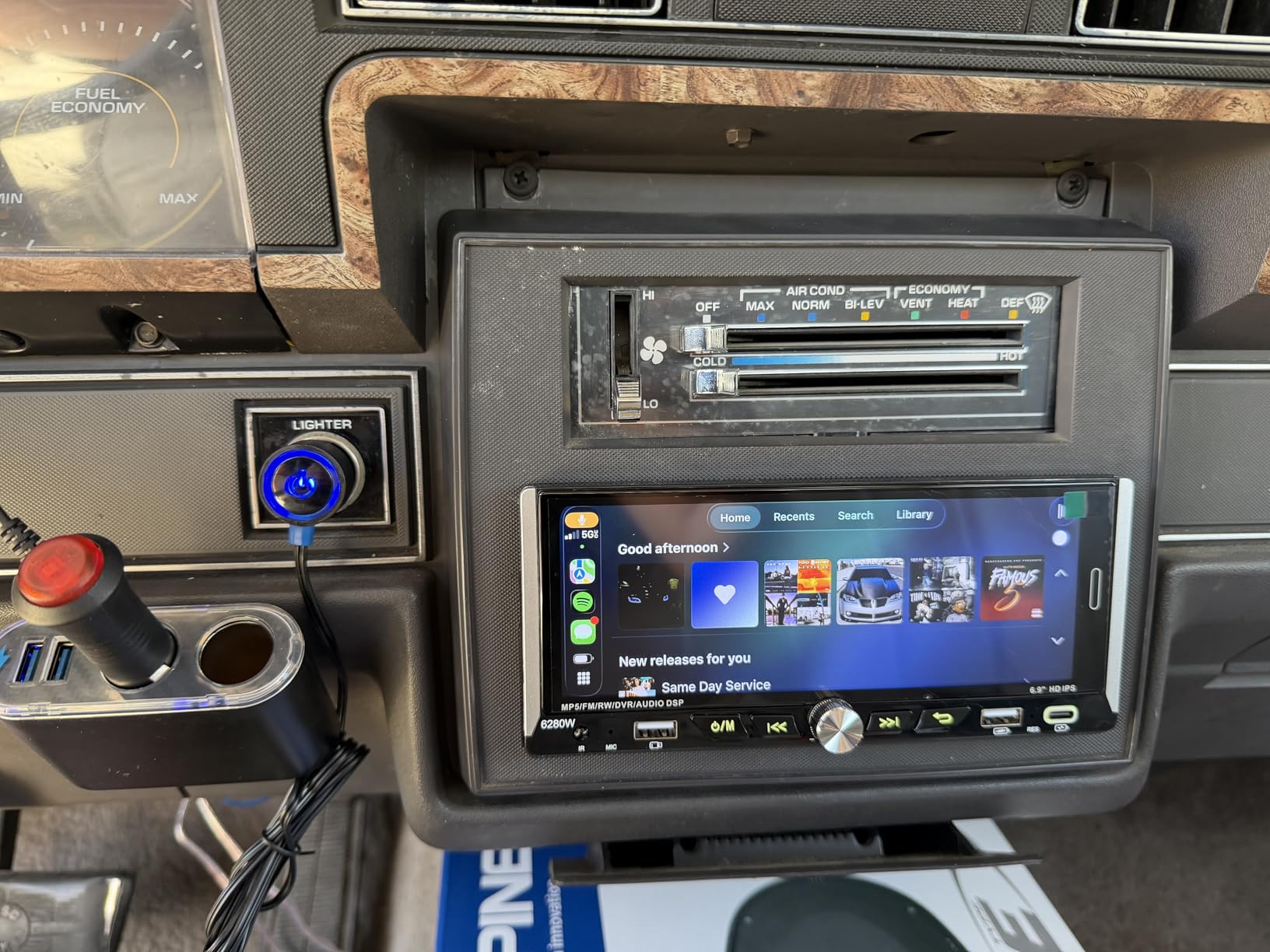 Single Din Car Stereo with Wireless Apple Carplay Android Auto, 6.9