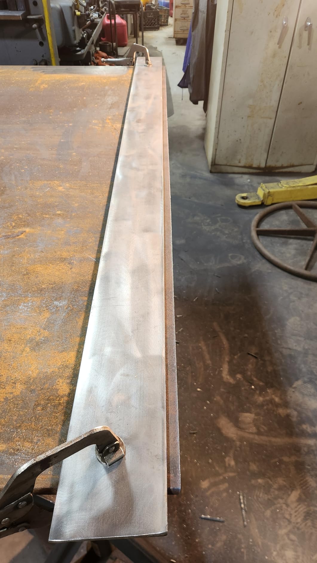 SILATU 55Amps Plasma Cutter, STC550P HF Non-Touch Pilot Arc Plasma Cutter Machine, 110/220V Dual Voltage LED Display Air Sensor Technology, 1/2'' Clean Cut 2/3'' Max Cut, PT/2T/4T for Beginners DIY customer photo 2
