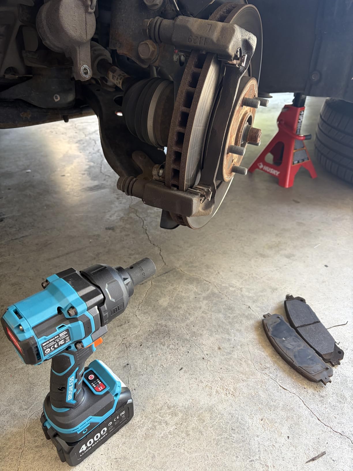 Seesii Impact Wrench 886 Ft-lbs(1200N.m), 1/2 High Torque Impact Gun with 21V 2x4.0Ah Battery, Electric Impact Driver, 2900IPM, 5 Socket, Cordless Impact Wrench for Home Car/Mower/Pickup/Truck RV customer photo 2