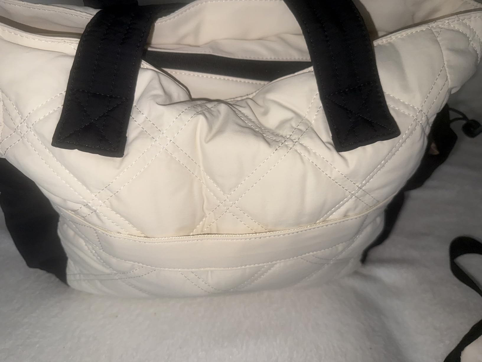 LOVEVOOK Tote Bag for Women, puffer tote bag for Work Travel Nurse, Lightweight quilted Bags with Compartments customer photo 1