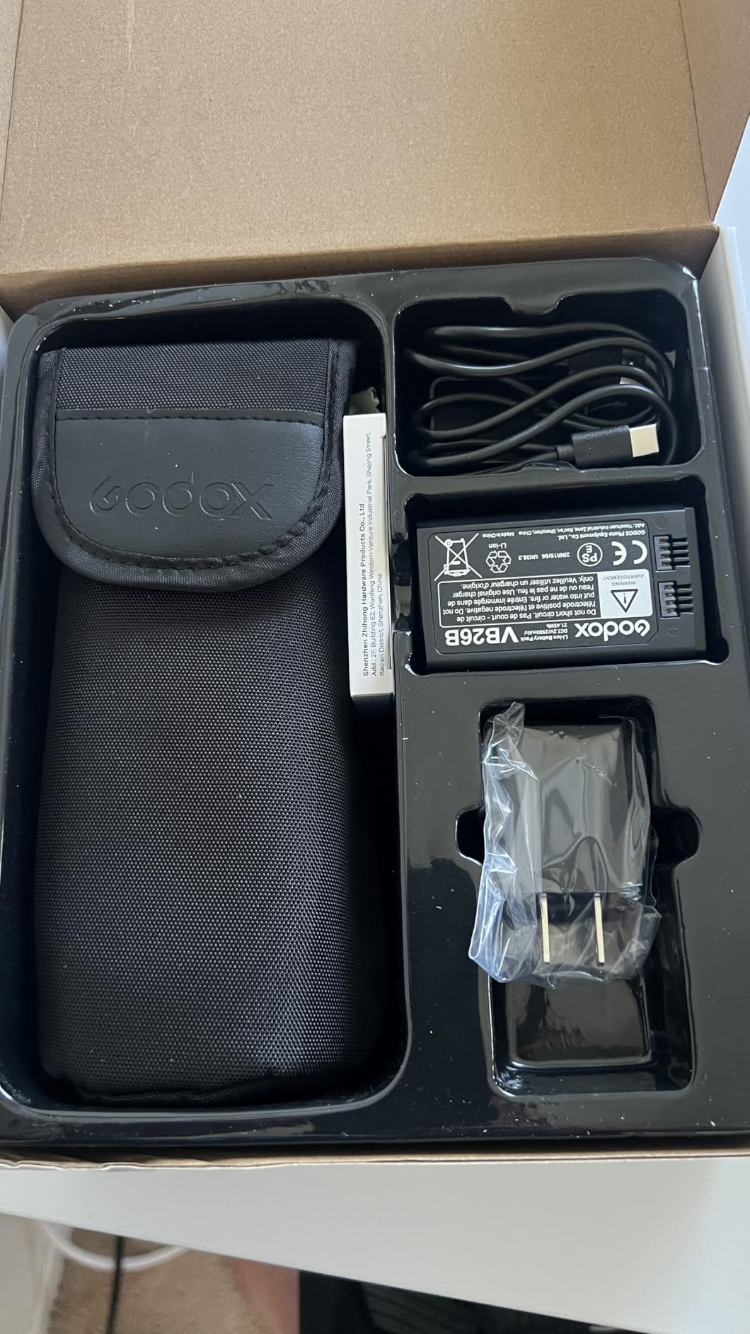 GODOX V1 V1-C Godox Flash for Canon Flash Speedlite, 76Ws 2.4G TTL 1/8000 HSS Camera Flash for Canon, 480 Full Power Shots, 1.5s Recycle Time, 2600mAh Li-ion Battery, LED Modeling Lamp customer photo 2