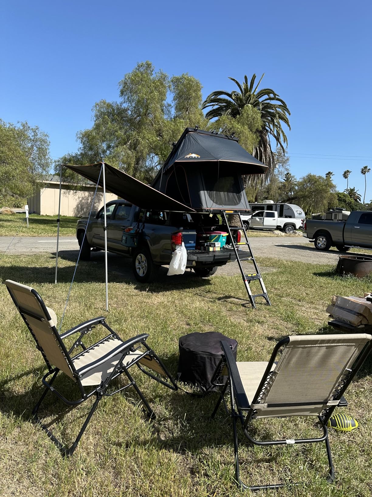 Adventurer Pro Rooftop Tent Hard Shell with Side Awning & LED Light Strip, 2-3 Person Roof Top Tent for 4 Season Camping, Aluminum Pop Up Roof Tent for Truck Jeep SUV Van Trailer customer photo 2