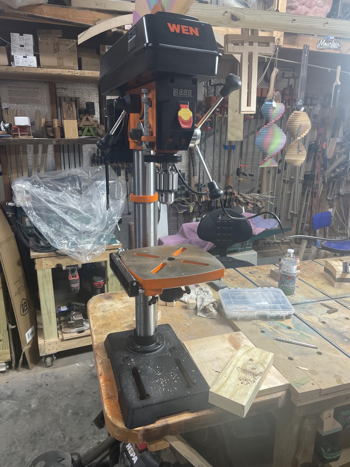 WEN 12-Inch Benchtop Drill Press, 6.2-Amp Variable Speed Motor with Cast Iron Construction, Laser and LED Work Light (DP1263V) customer photo 1