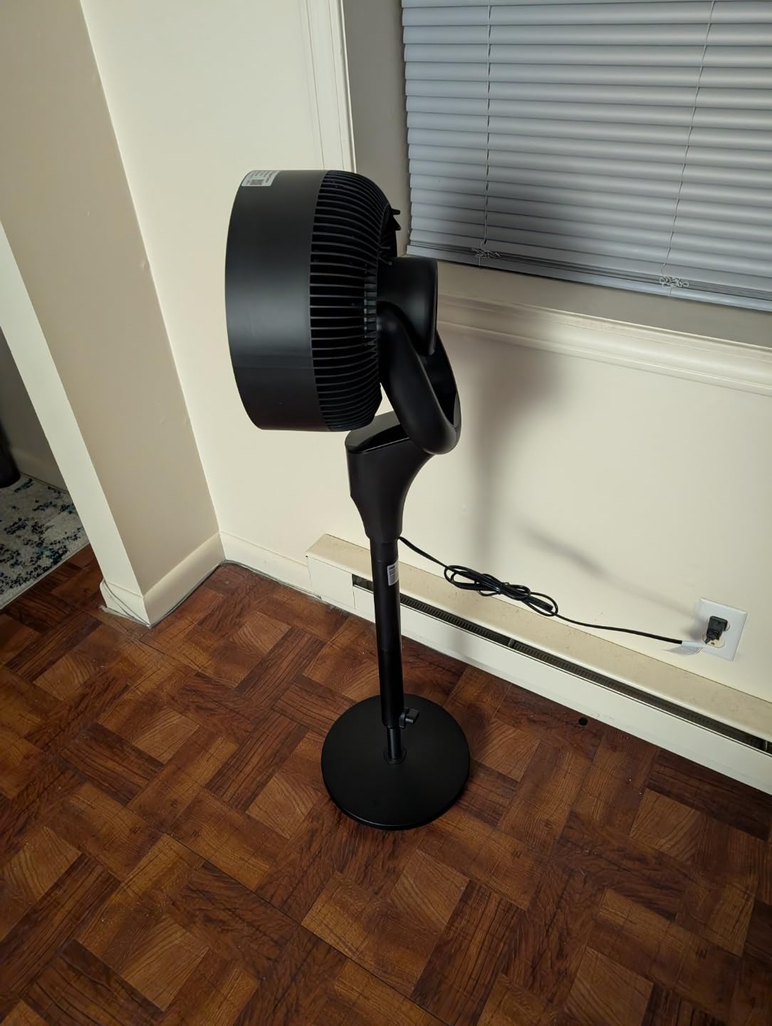 DREO Fan for Bedroom, 2026 Upgraded, 90ft Airflow, 20dB Quiet Fan, 90° Oscillating Standing Fan for Whole Room, DC Motor, 8+H Speeds, 3 Modes, 38-42'' Adjustable Height, 8H Timer, 105° Manual Vertical customer photo 2