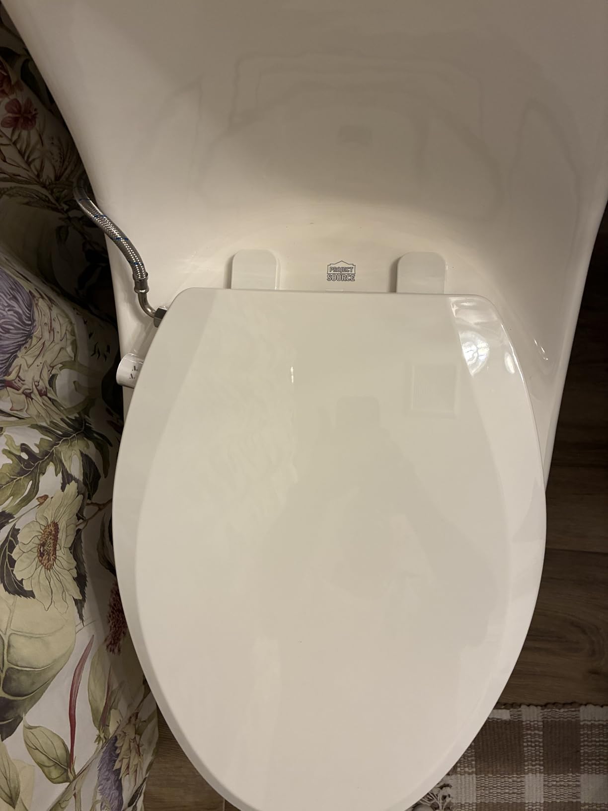 Clirass Round Heated Toilet Seat with Night Light, Three Temperature Settings Heated Seat, 70 in Power Cord, Fit Round Toilet, Cold Water Bidet Function Toilet Seat With Slow Close customer photo 1